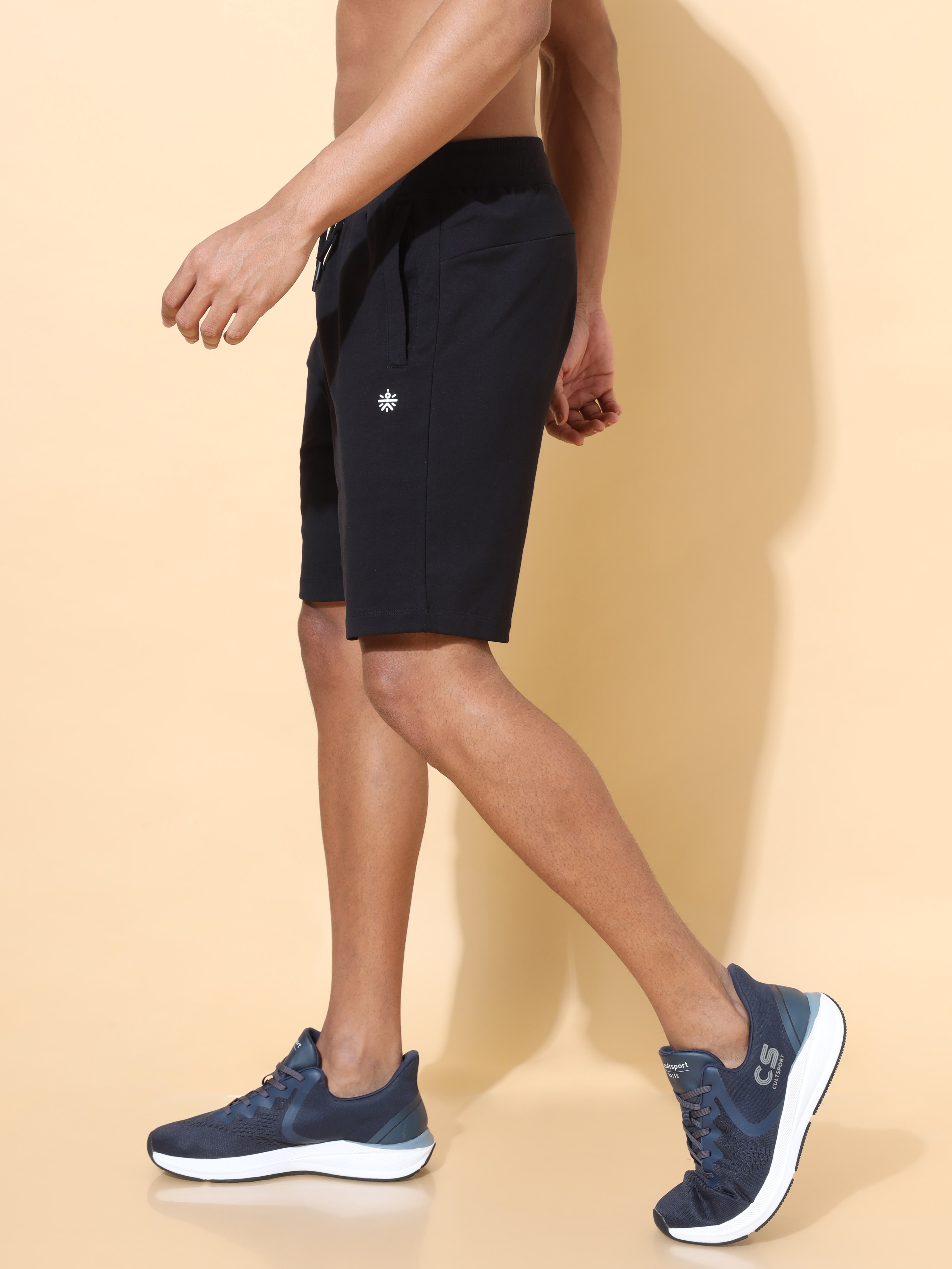 Comfort Shorts with Side Graphic