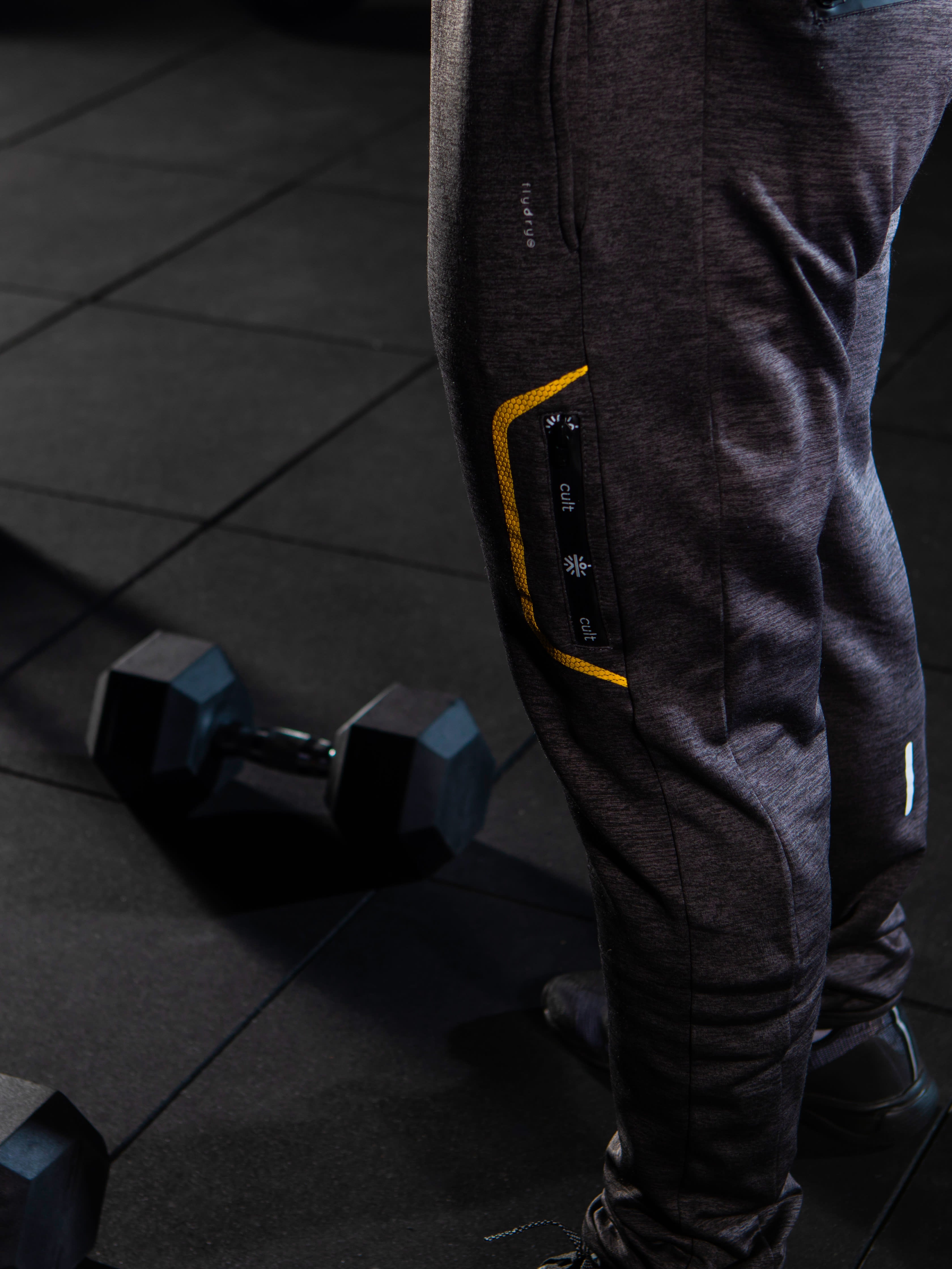 Men Vital Charcoal Yellow Tapered Tracks