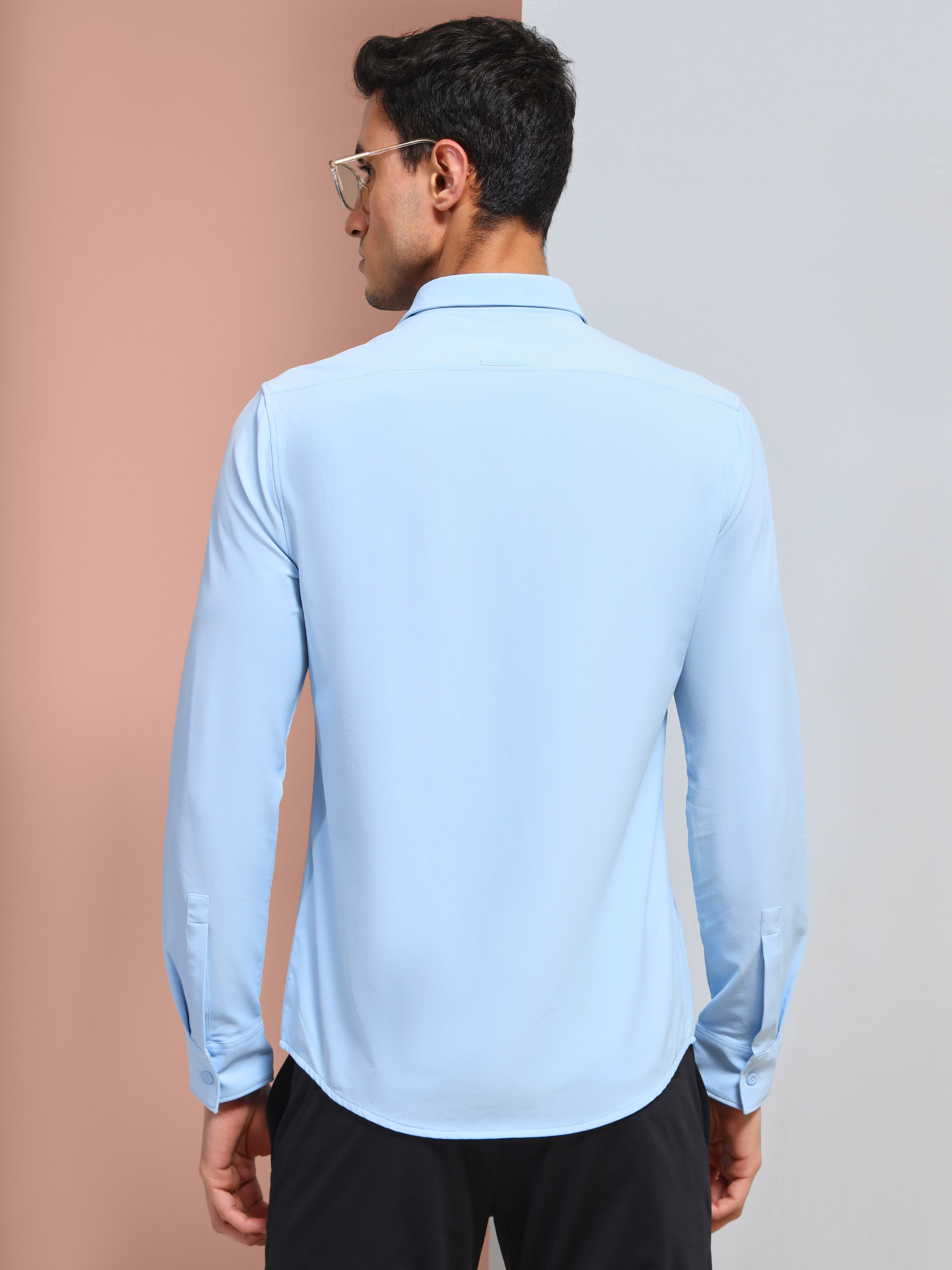 Slim Fit Spread Collar Comfort Shirt