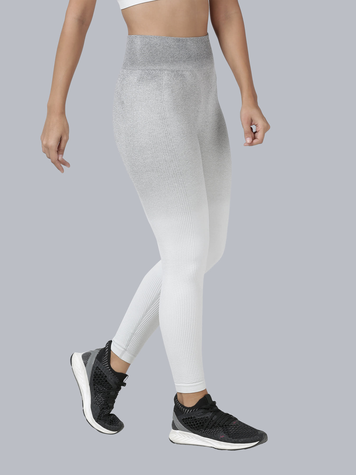 Yogini Calm Seamless Leggings Black