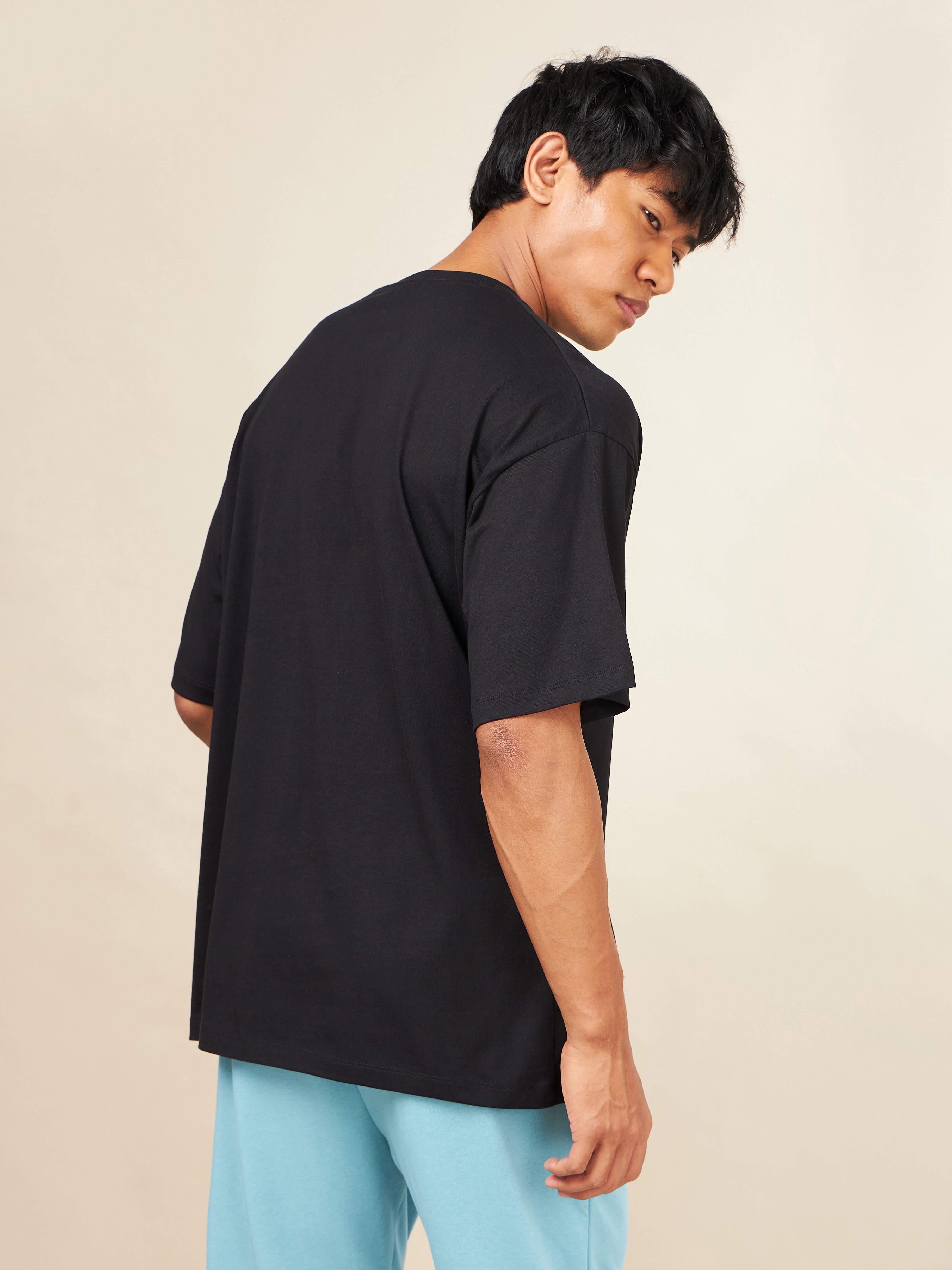 Men Black Cult Club Fan T-shirt