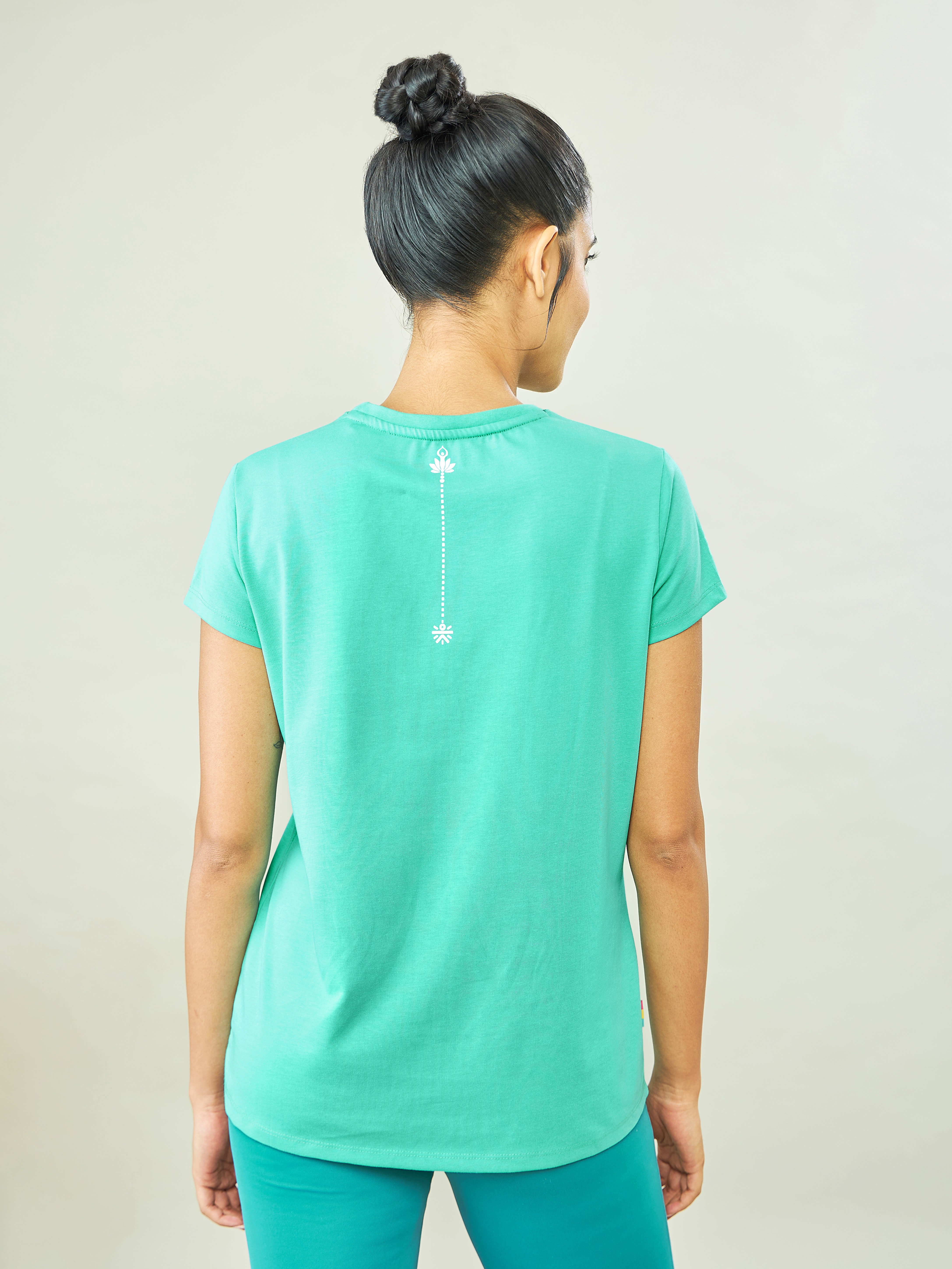 Graphic Print Yoga T-shirt