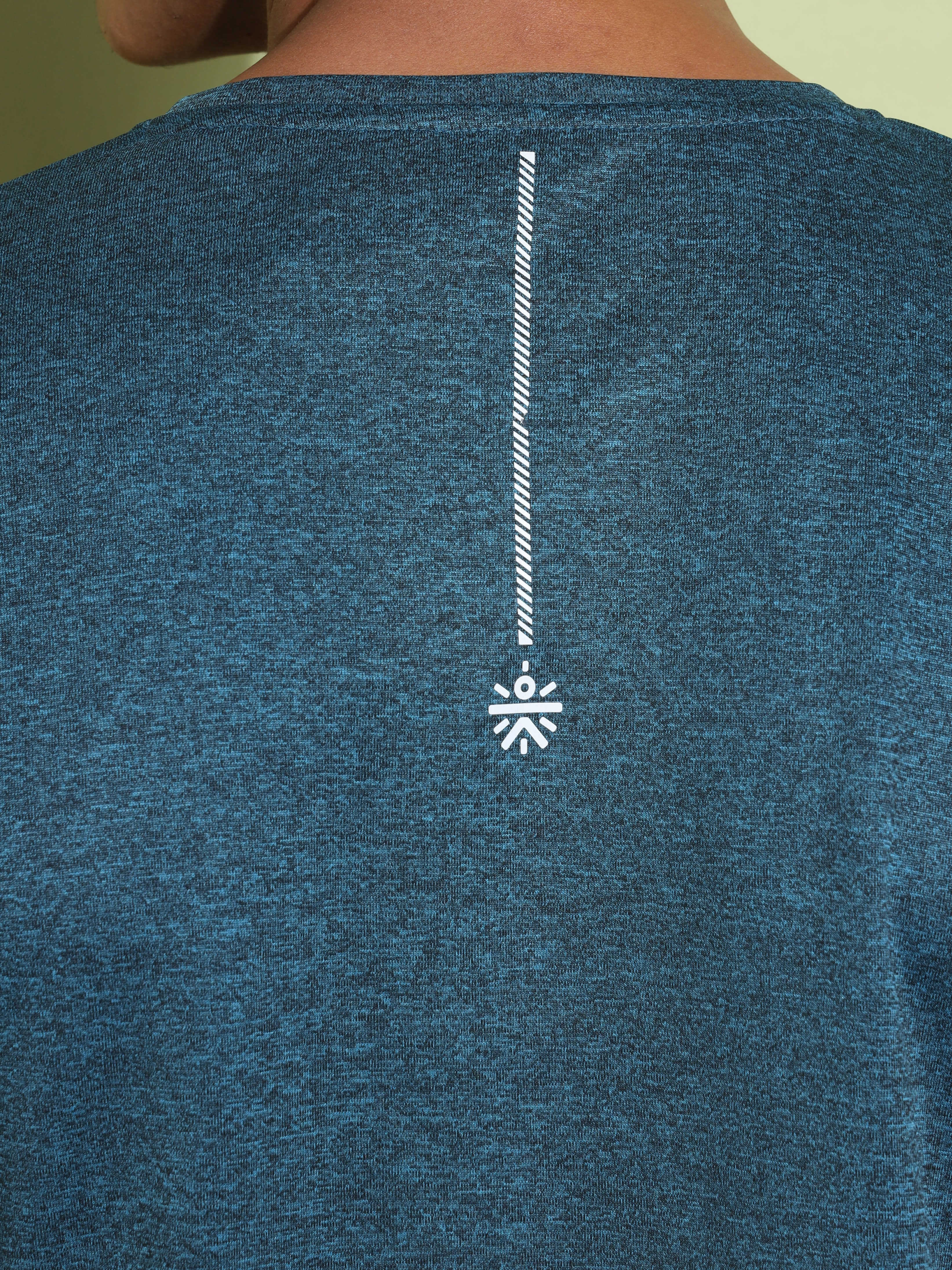 Melange Performance T-shirt with Thumbholes