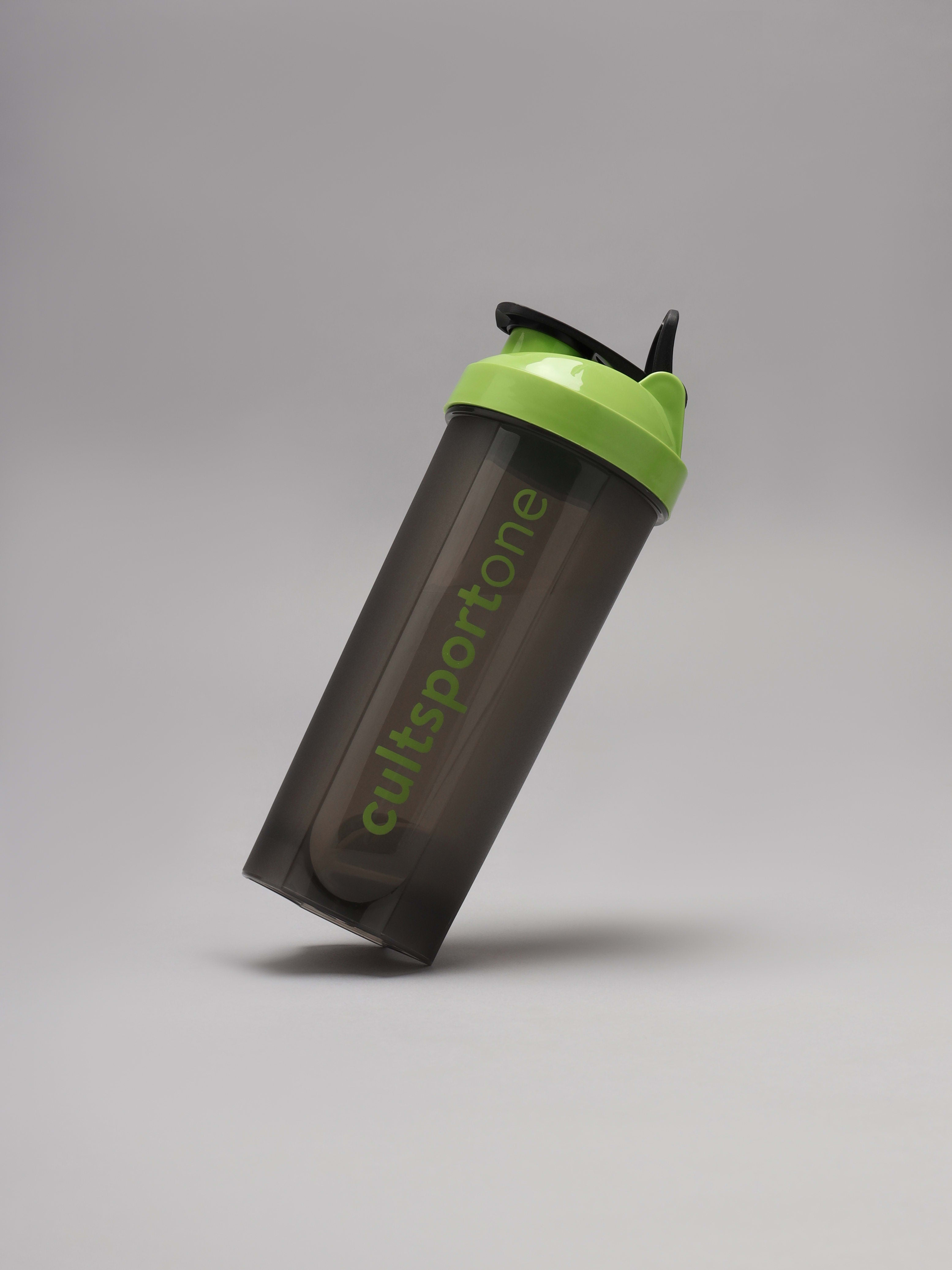 Spill Proof Flip Top Shaker with Blender Ball