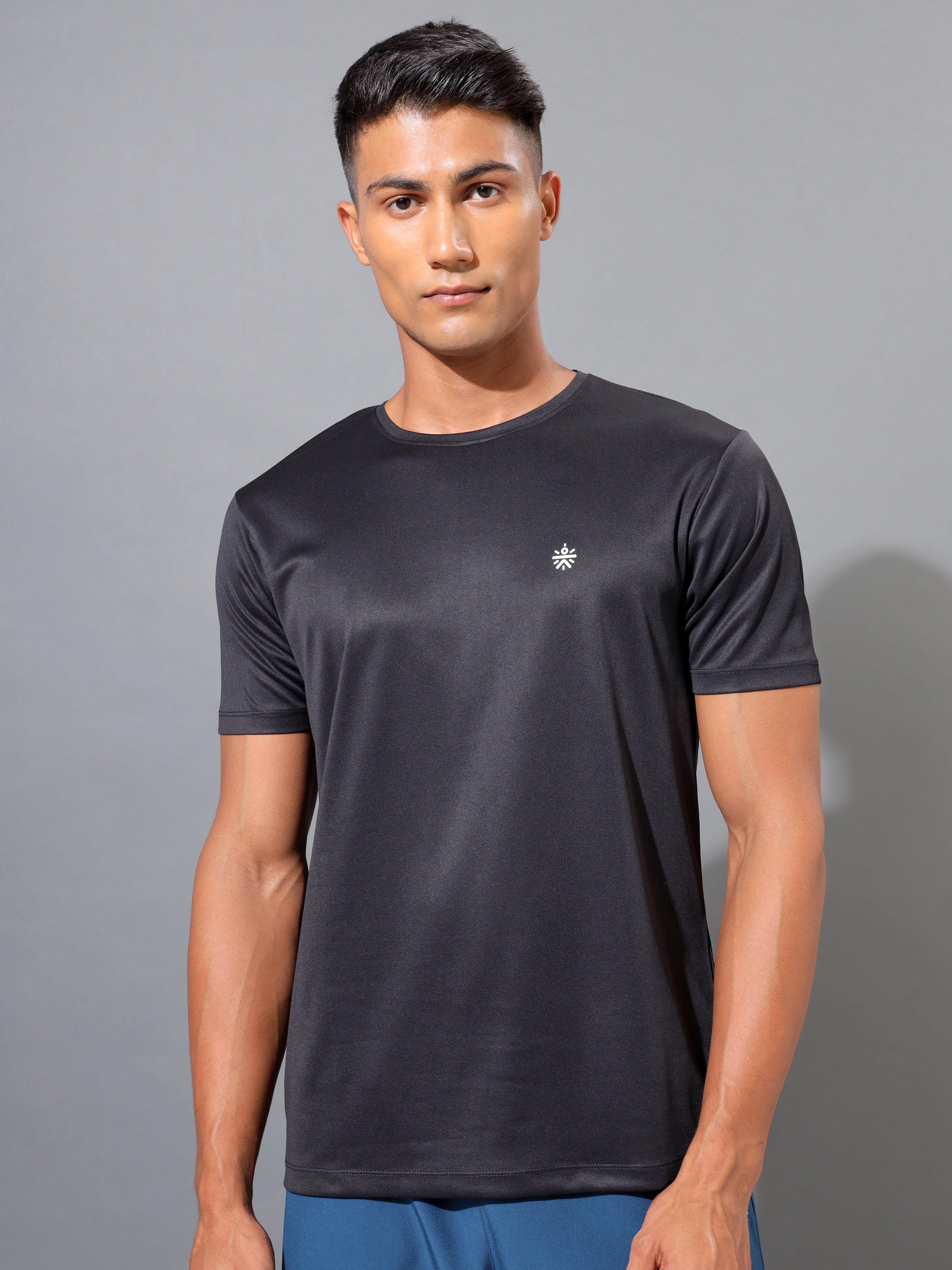 Solid Performance Logo T-shirt