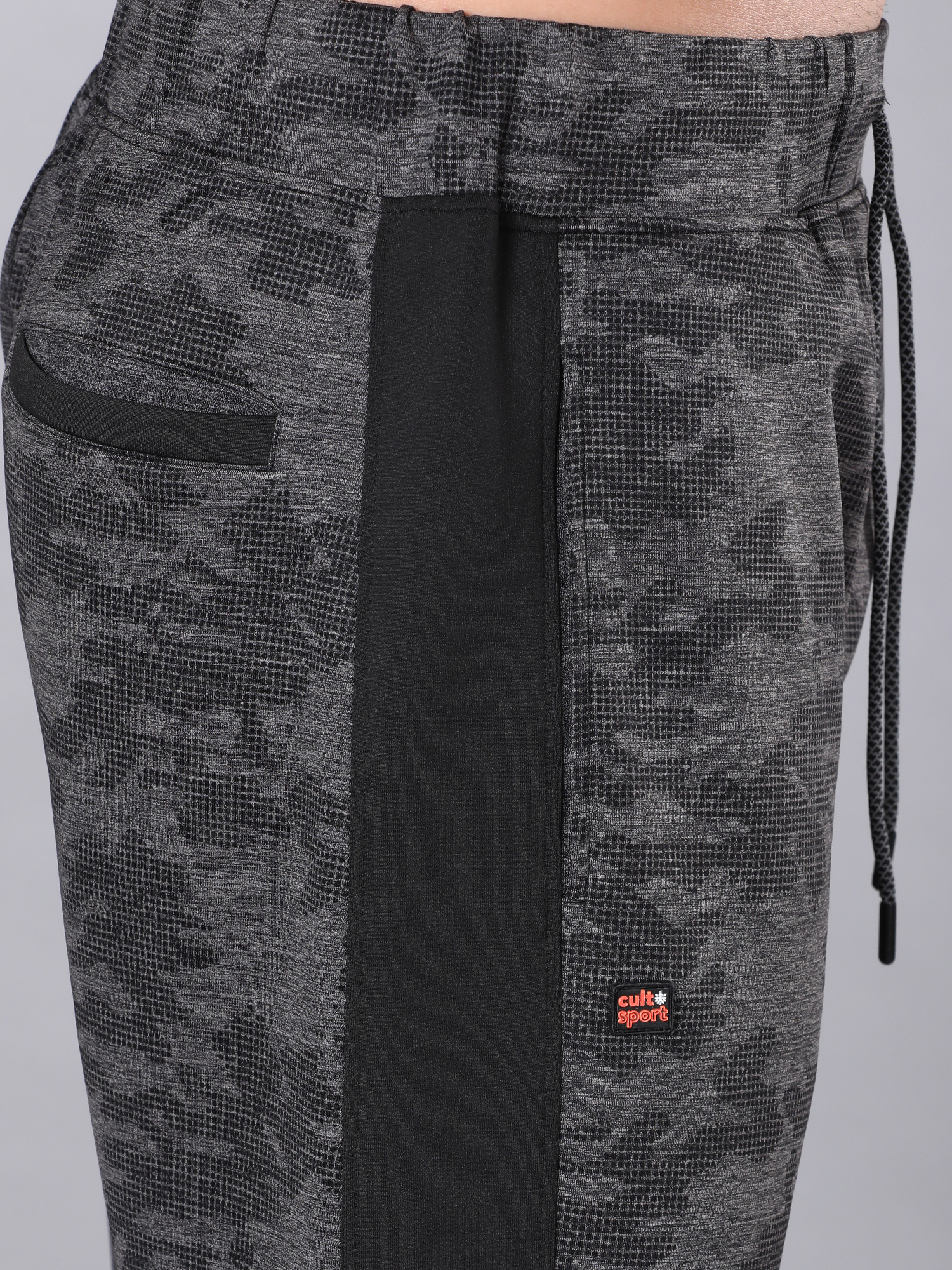 Signature Camo Anthra Shorts