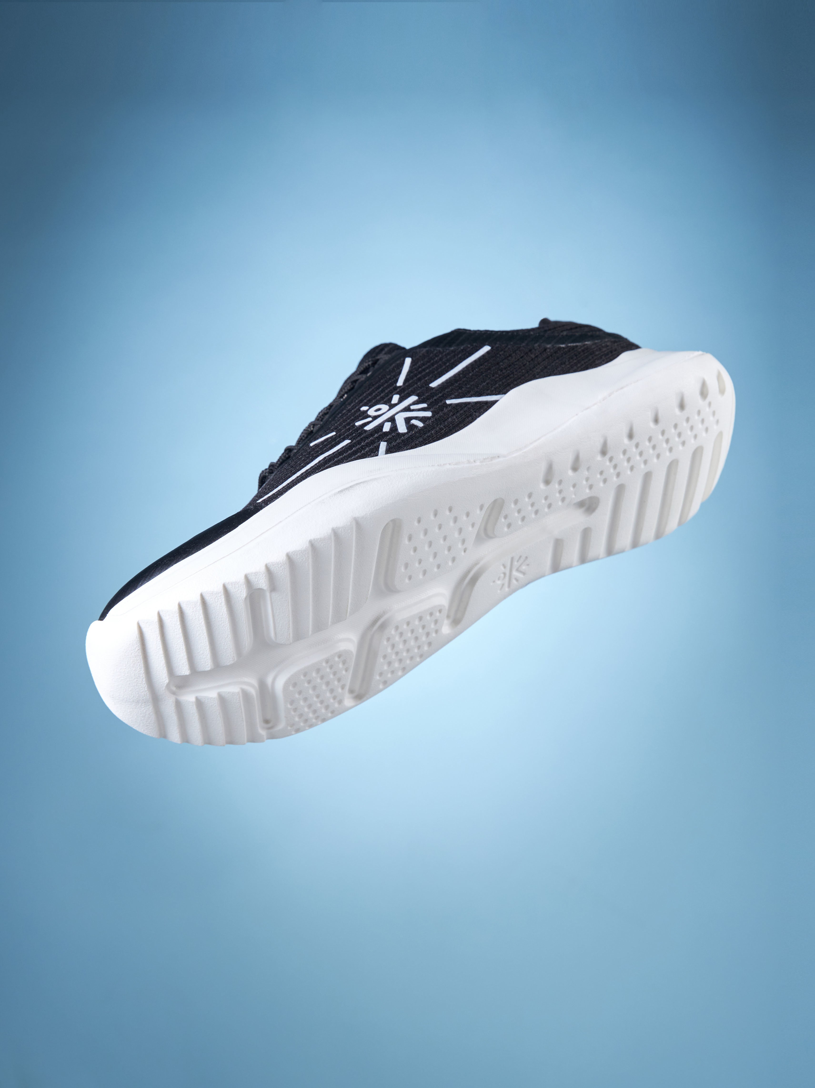 cult Dartin Men Running Shoes - Black