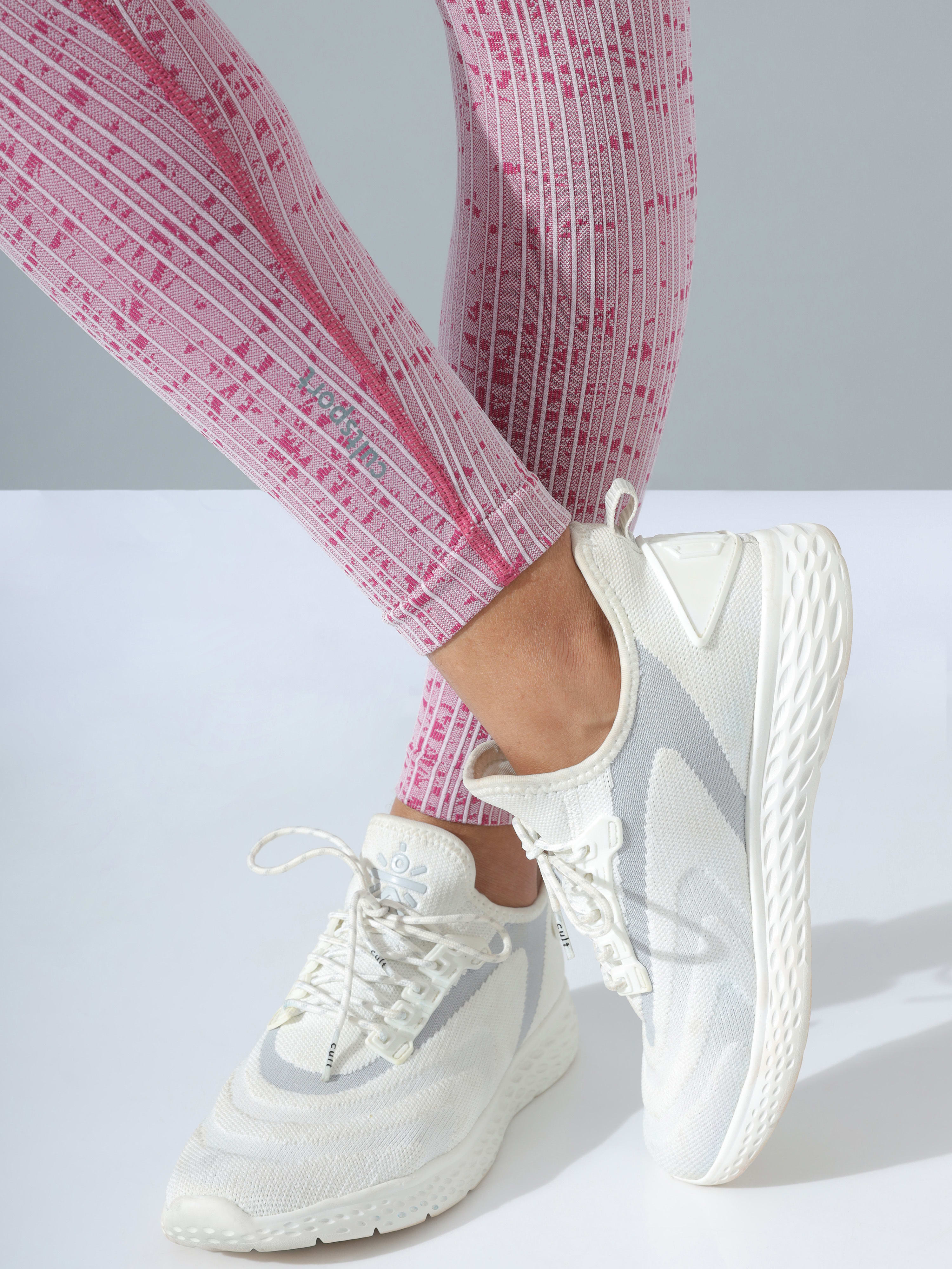 Navy Absolute Fit Tights for Women with Back Pocket