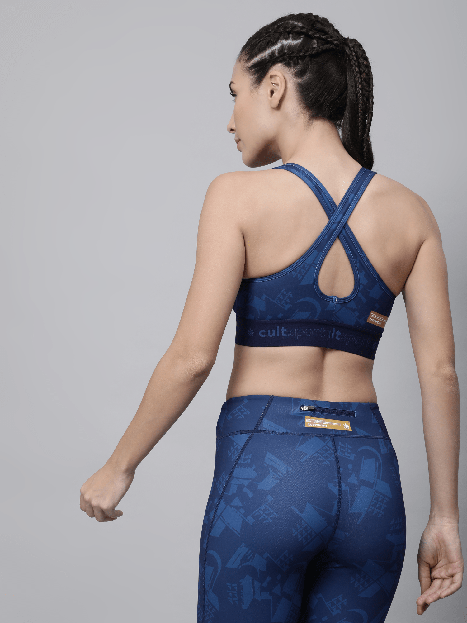 Knockout Medium Support Sports Bra