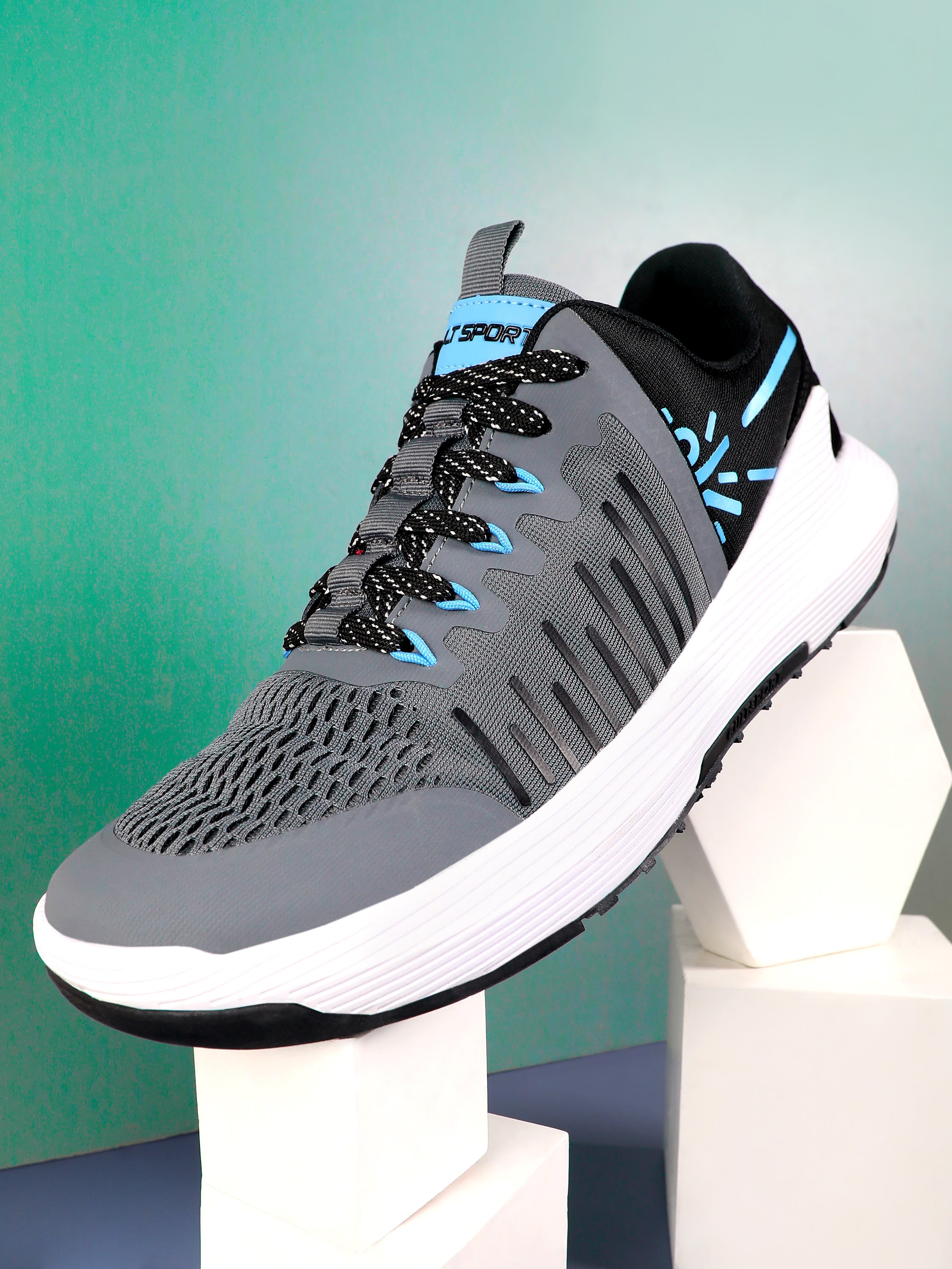 cult Impact Men Training Shoes - Grey