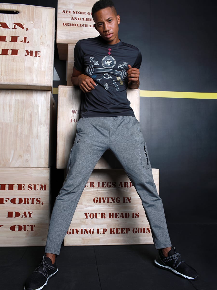 Men Vital Tapered Grey Tracks