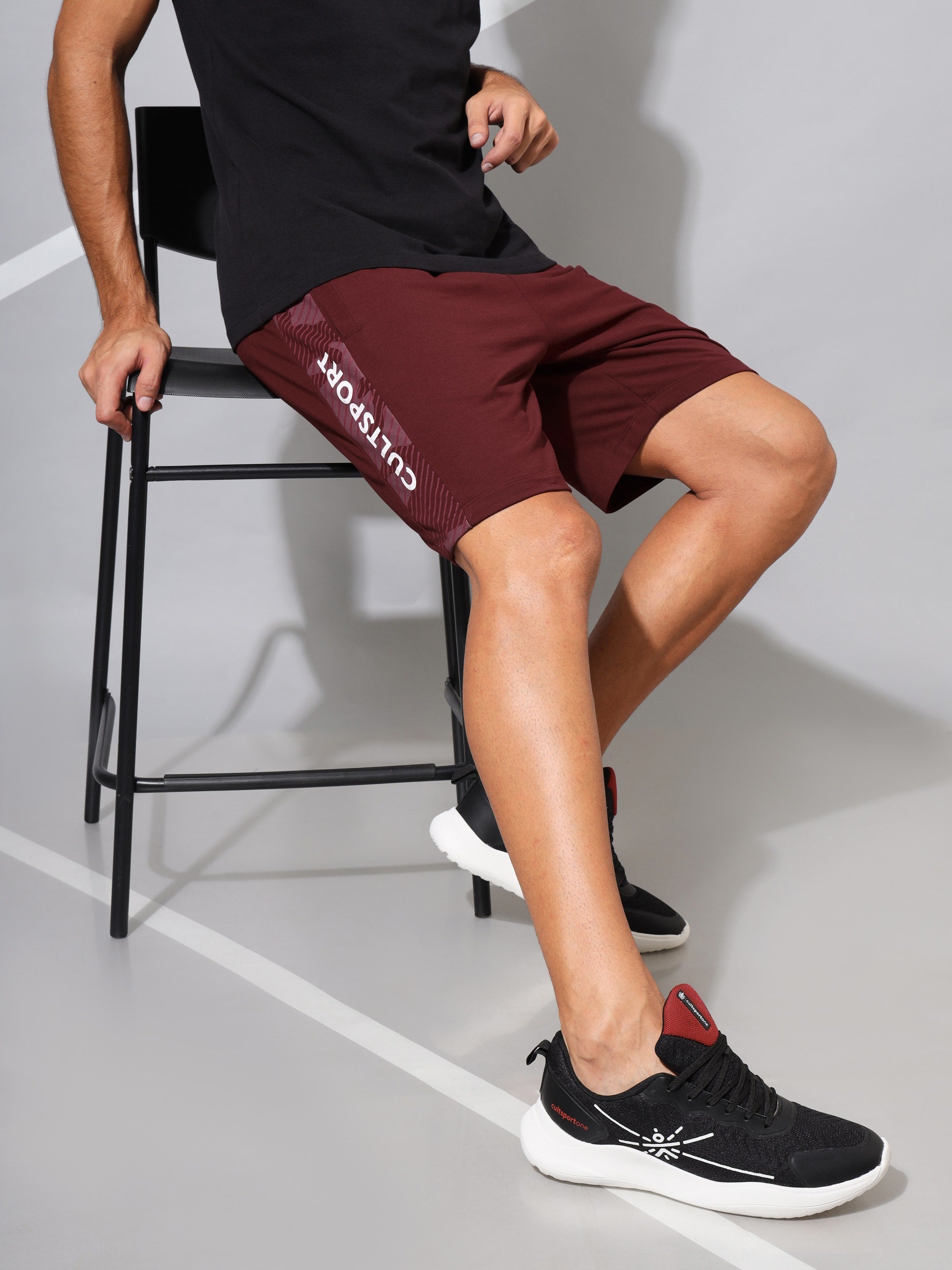 Comfort Shorts with Tonal Panel Print