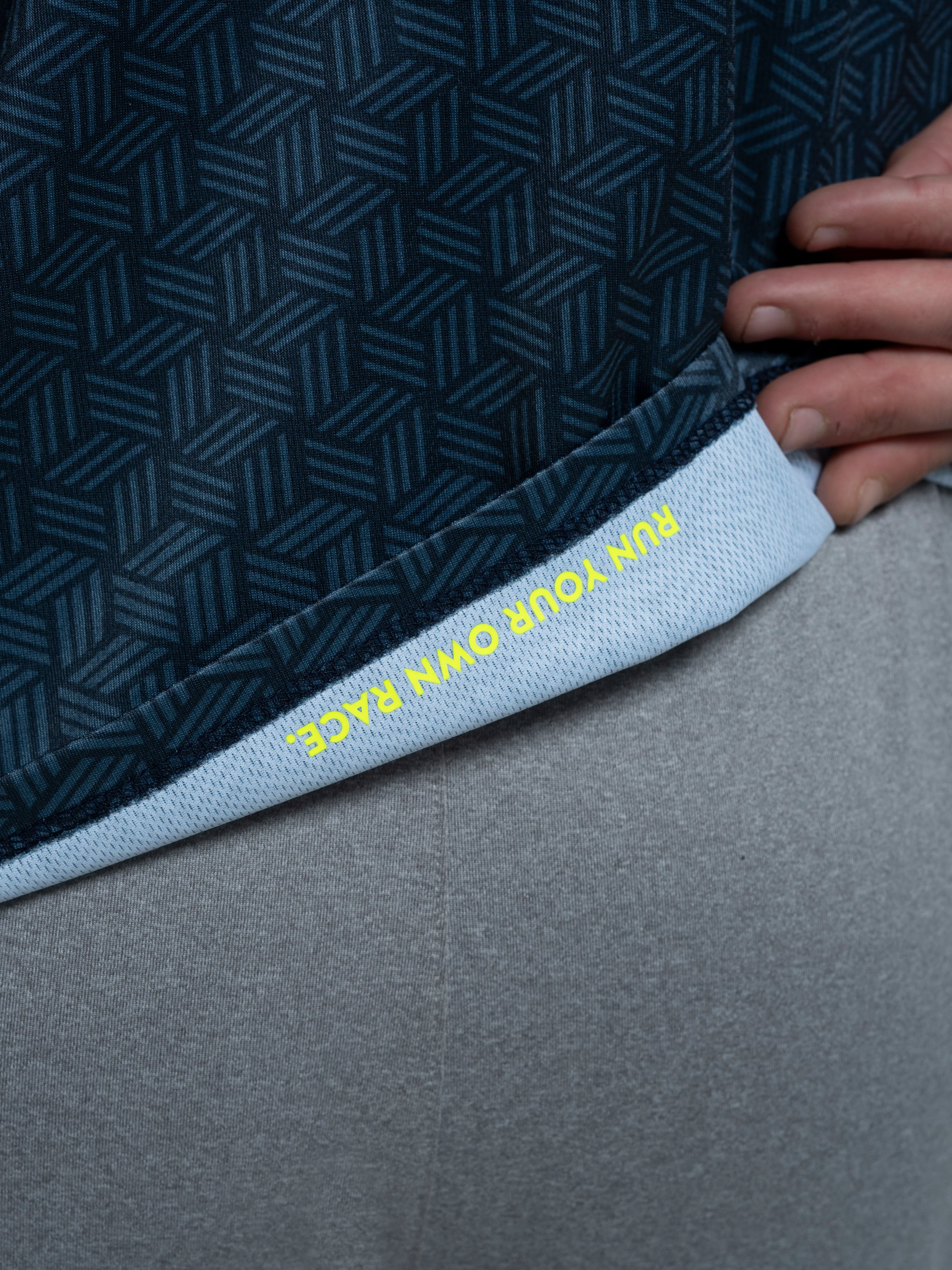 Zqbclx8dcpvvkq9cyfs6kmfx