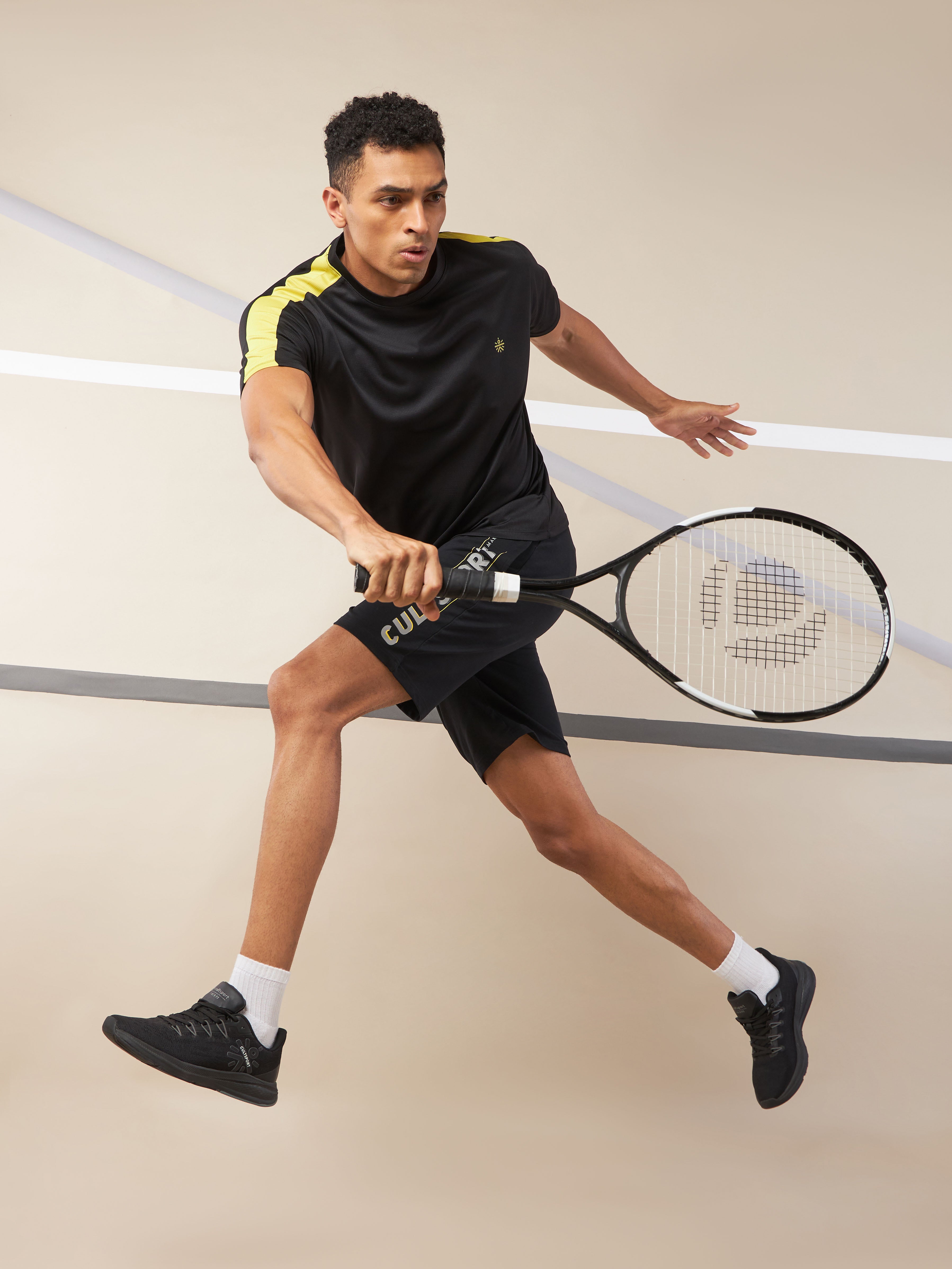 Shoulder Pop Active T-shirt