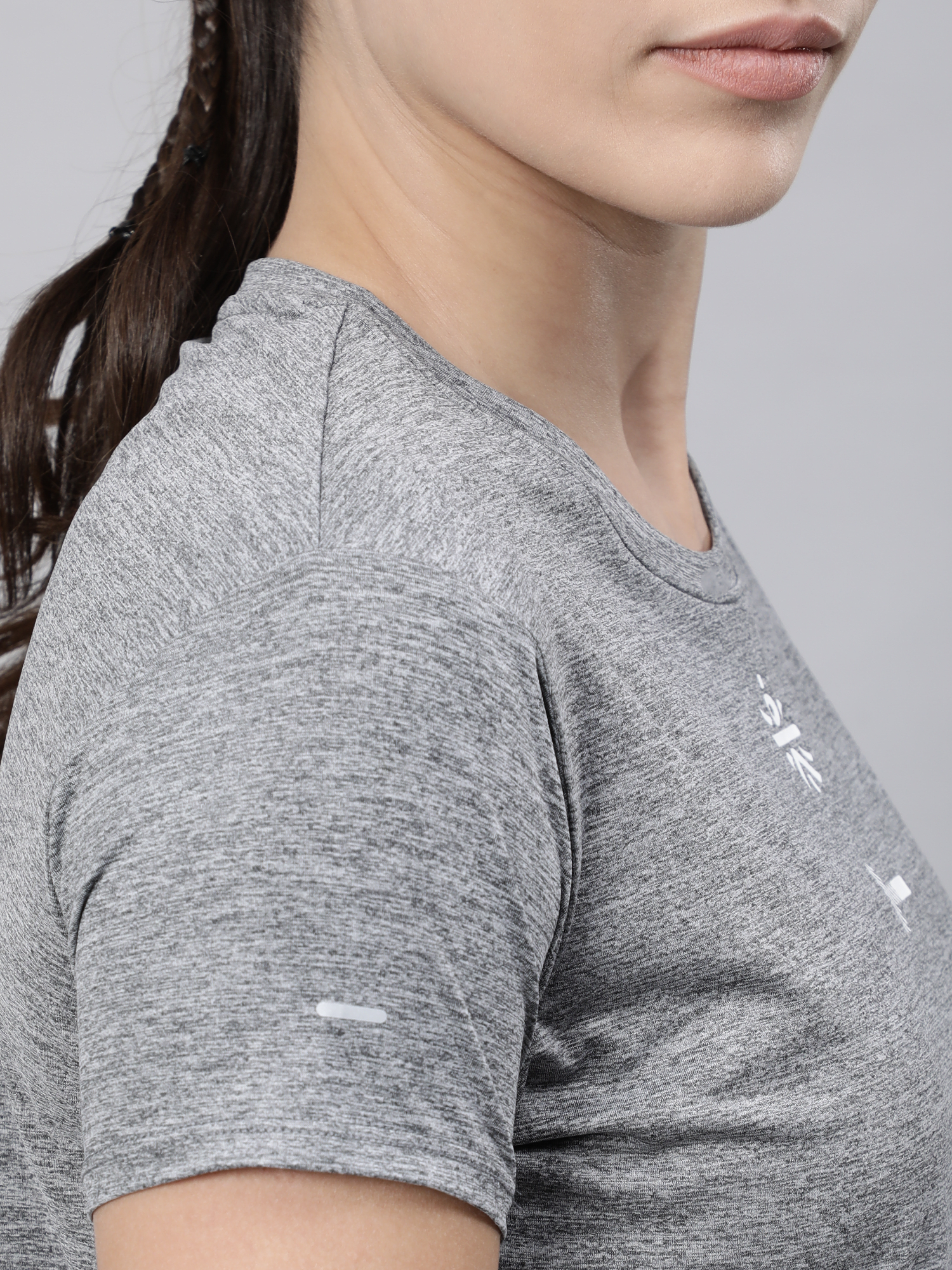 Akfysmufvj2wk2ayqwmpaaxn