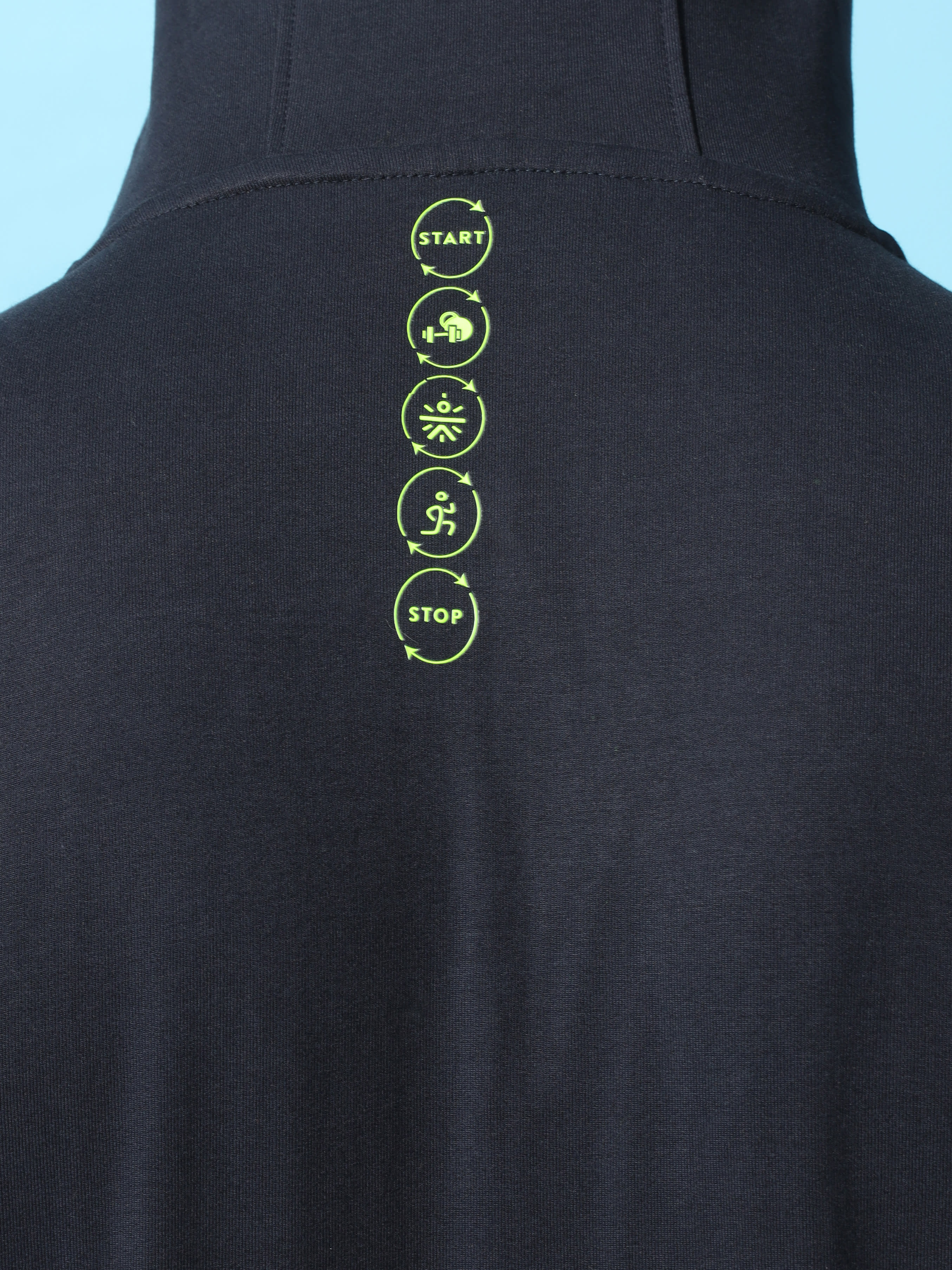 Sweatshirts - ZIPPER HOODIE