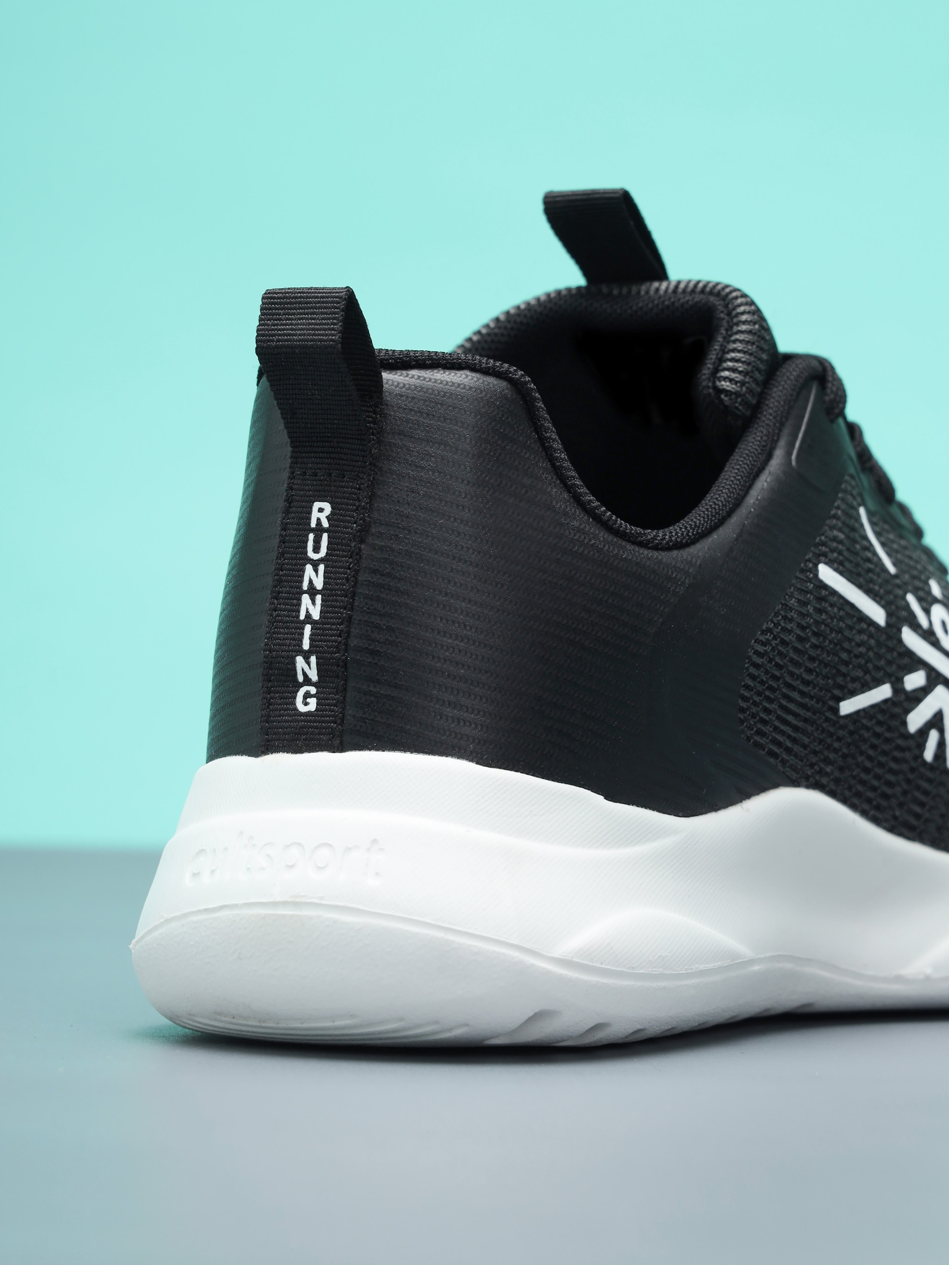 cult Charge Men Running Shoes