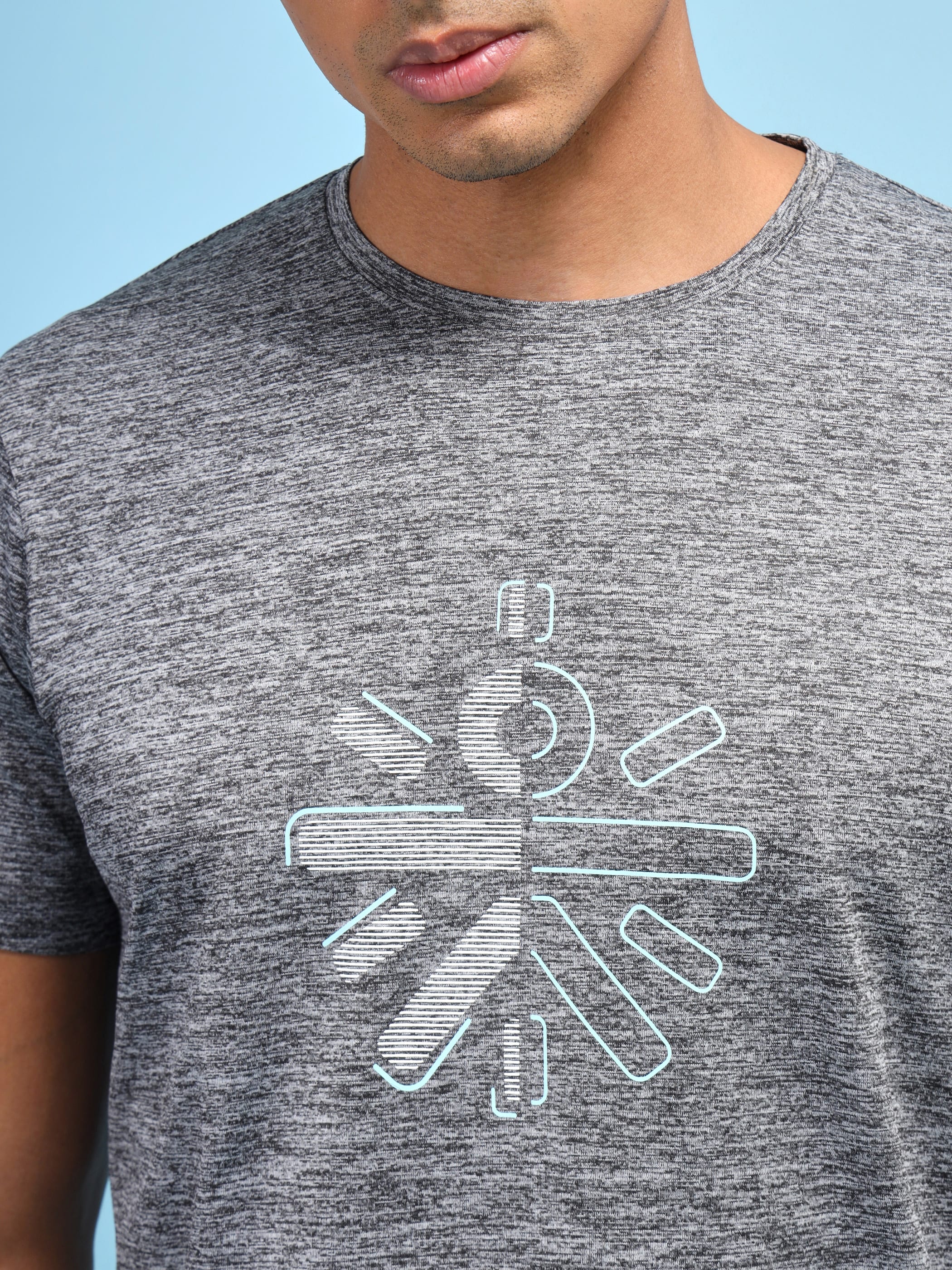 Logo Chest Graphic Workout T-shirt