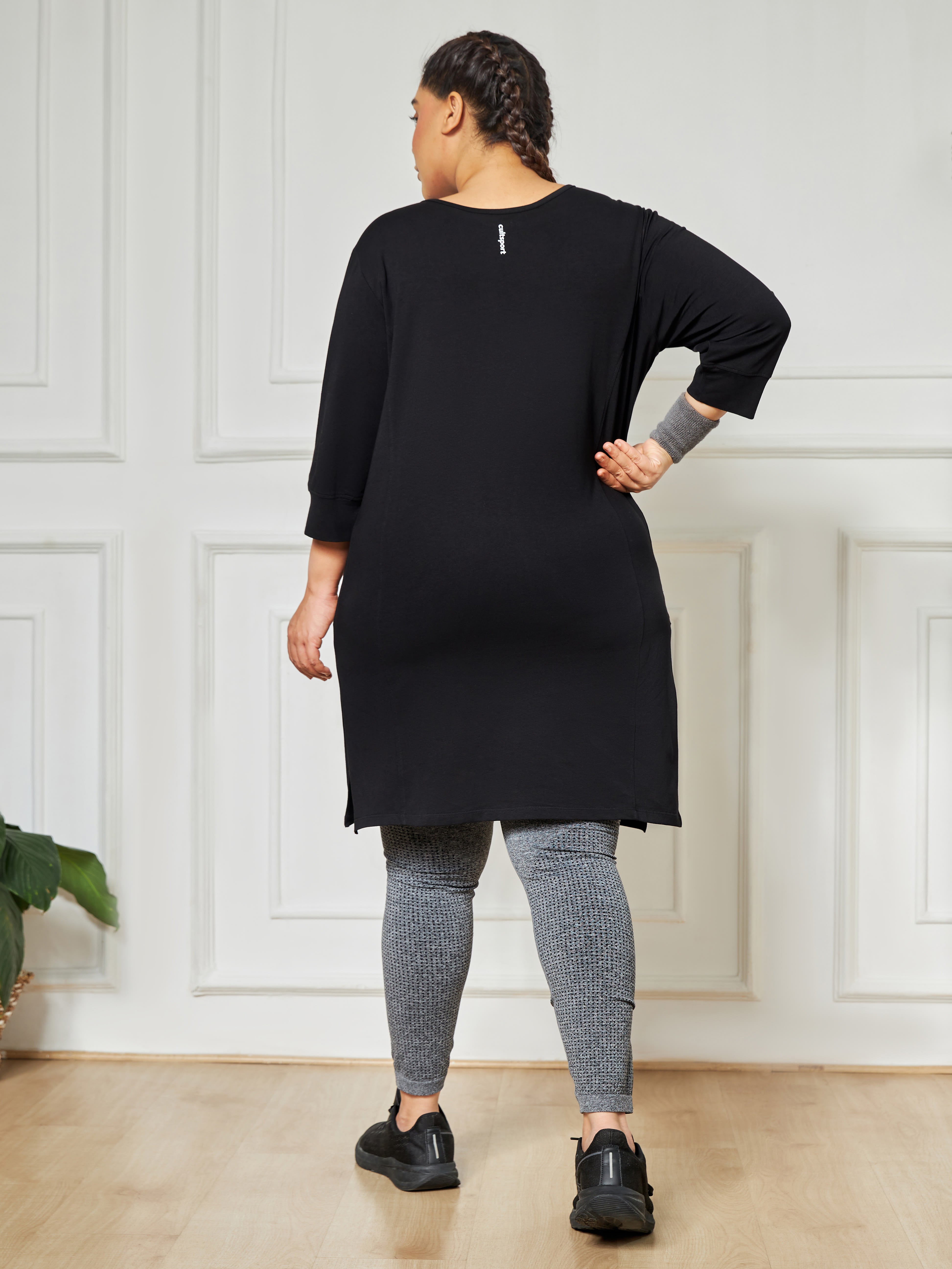 Solid Activ-Kurti with Side Pocket