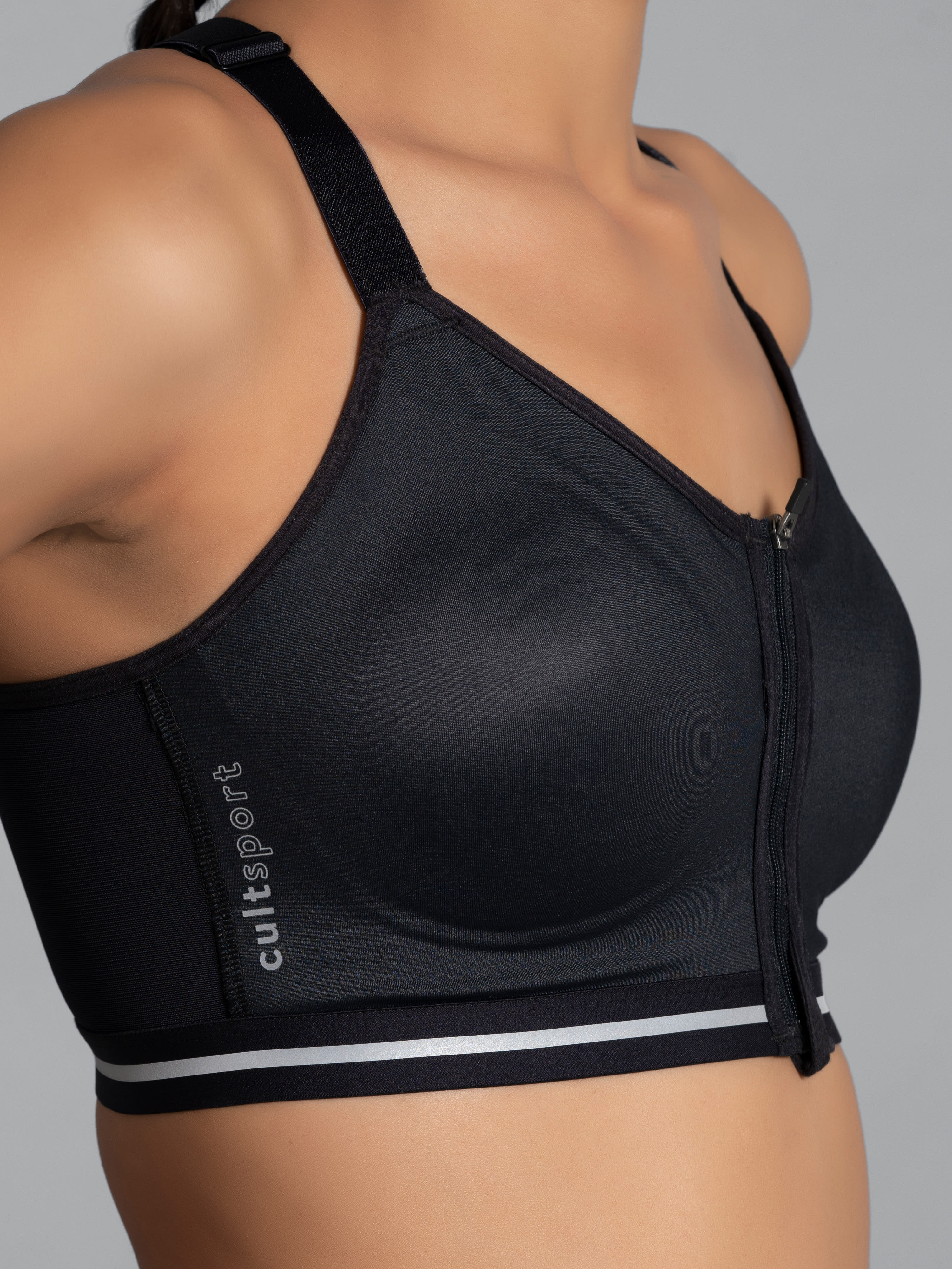 FormFit Medium Impact Lia Sports Bra