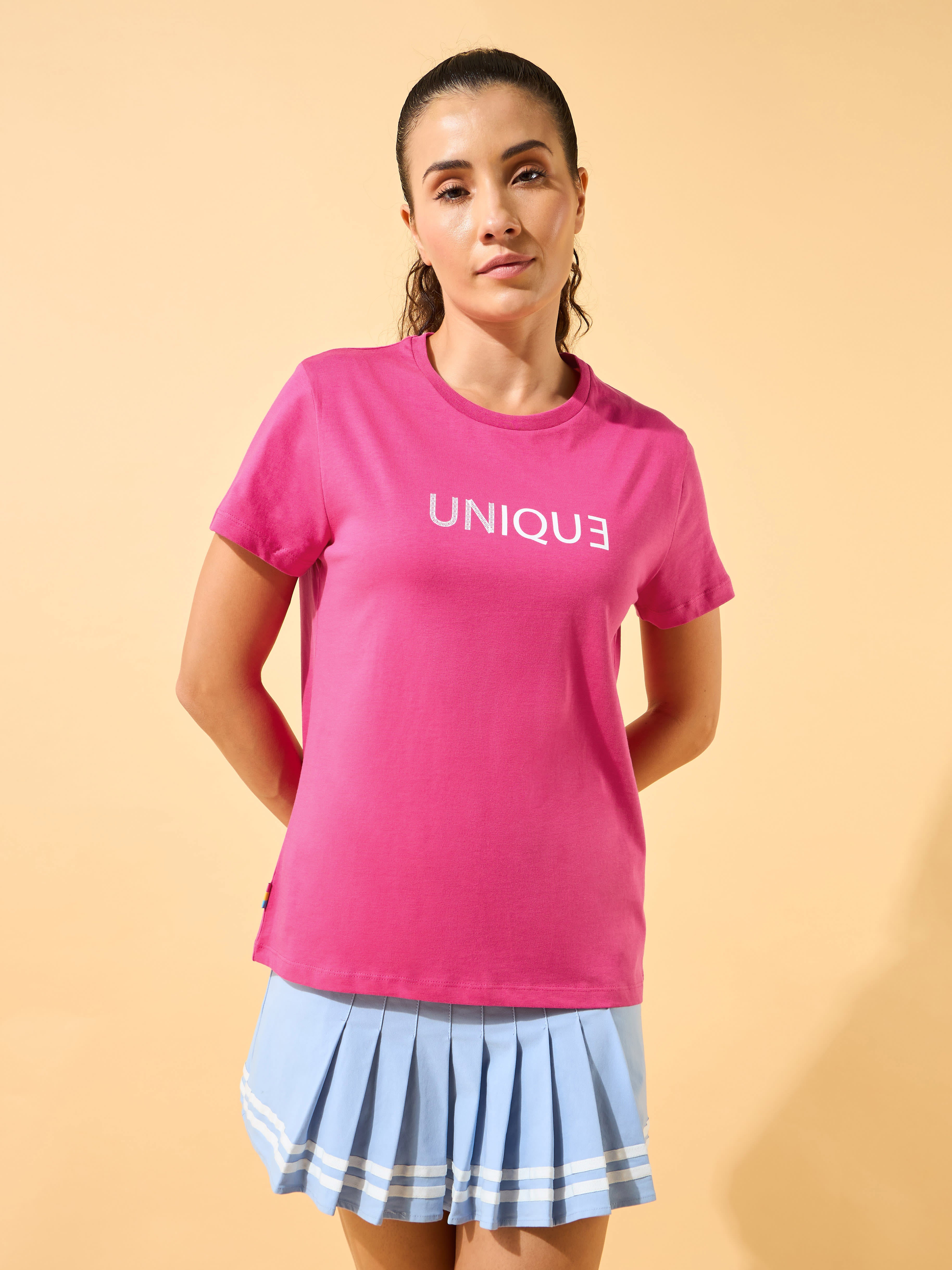 I Am Unique Print T-shirt