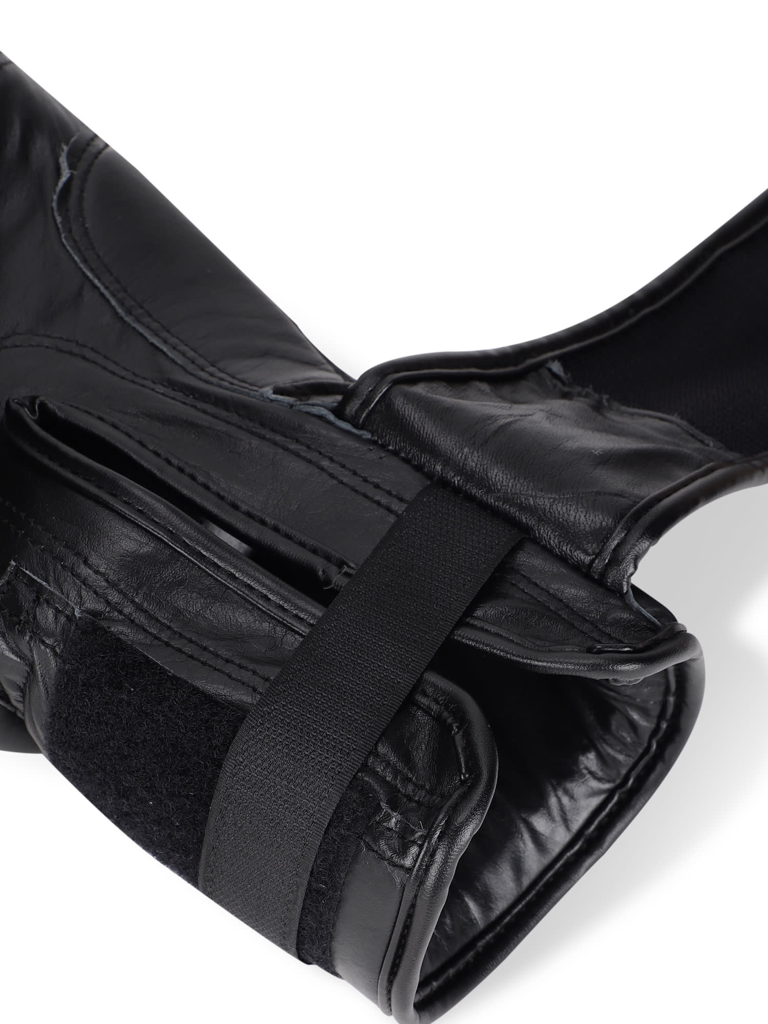 cult.fit Boxing Gloves - 8Oz