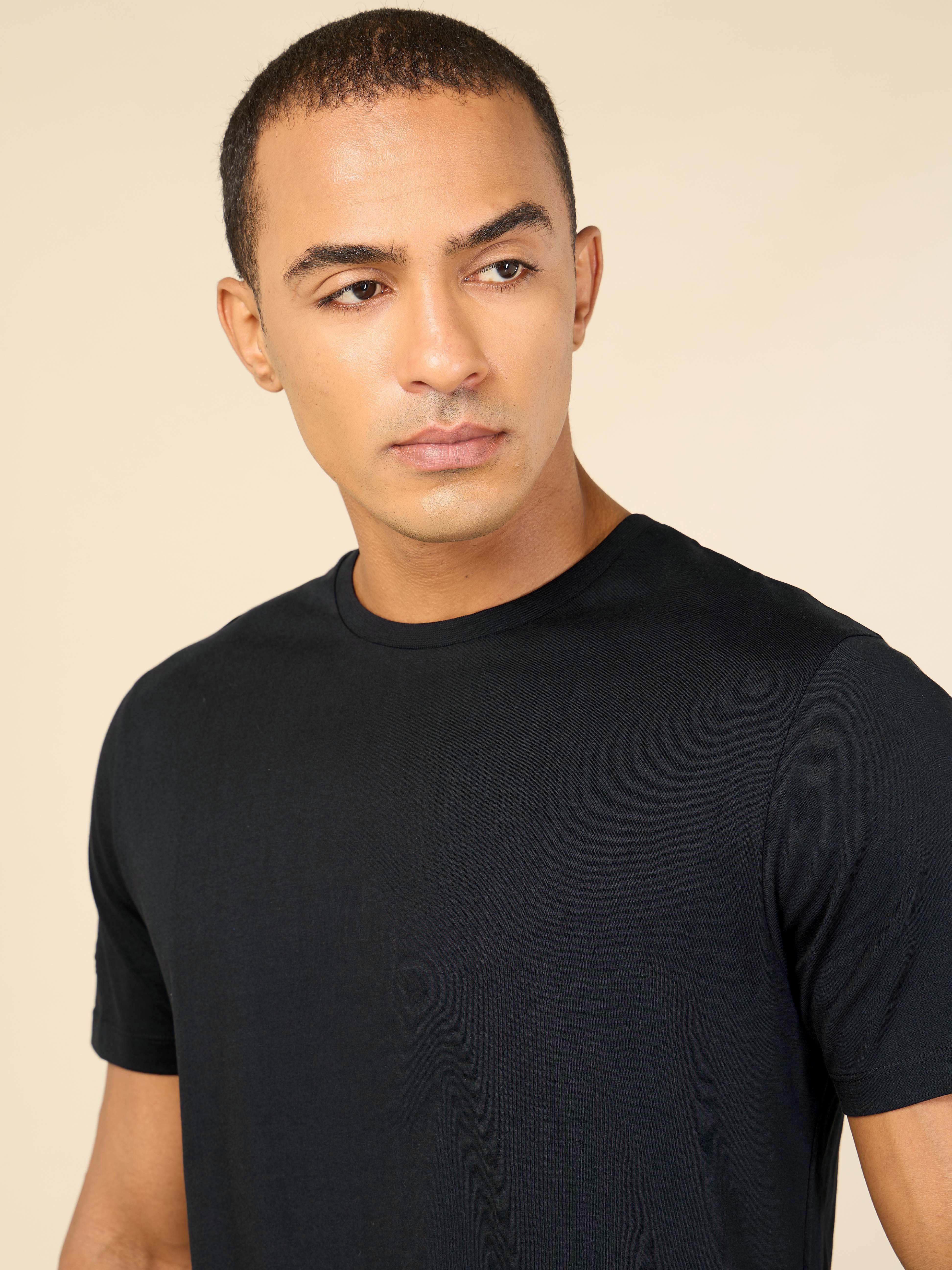 Black Cult Leisure T-shirt for Men