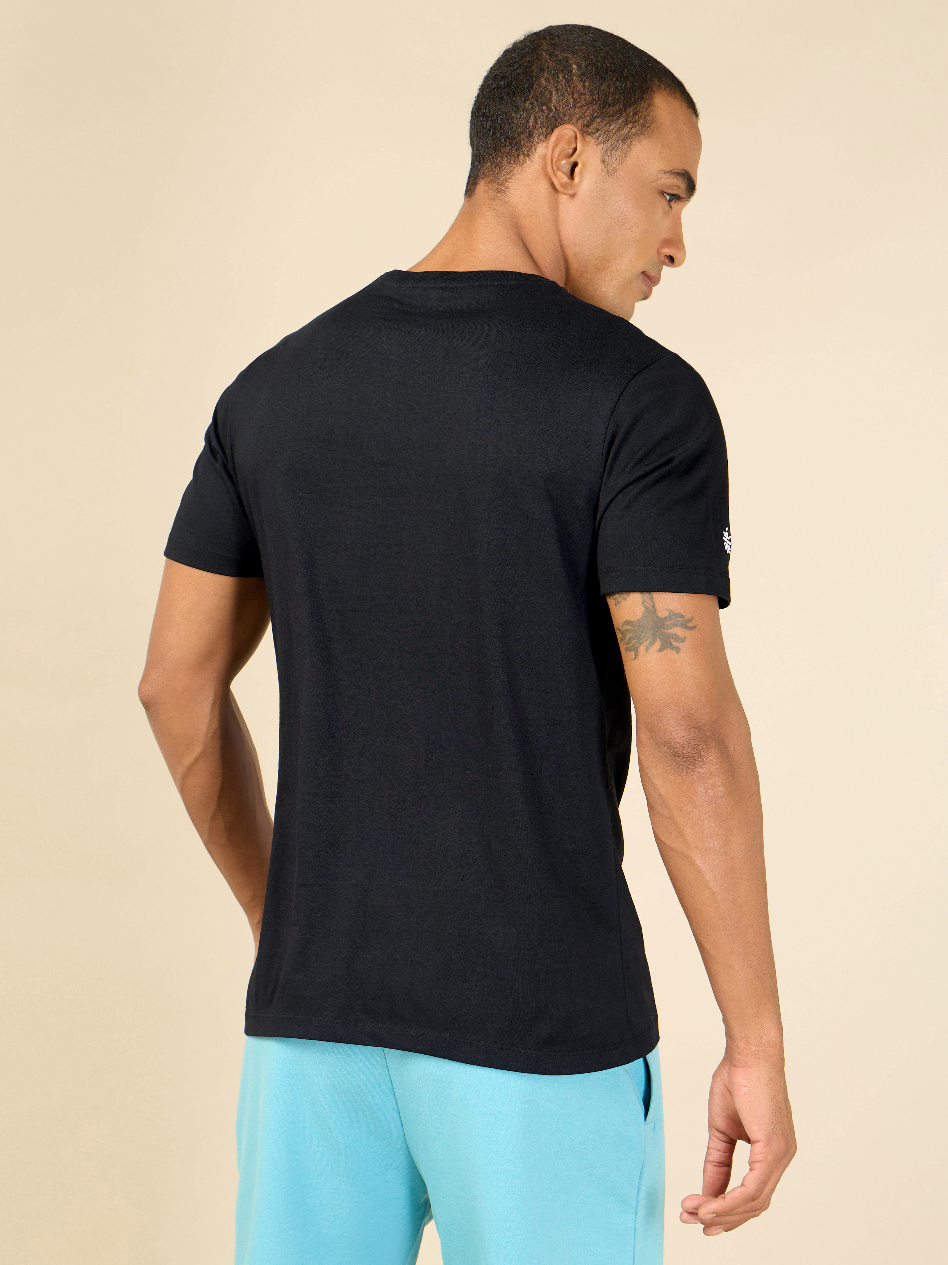 Black Cult Leisure T-shirt for Men