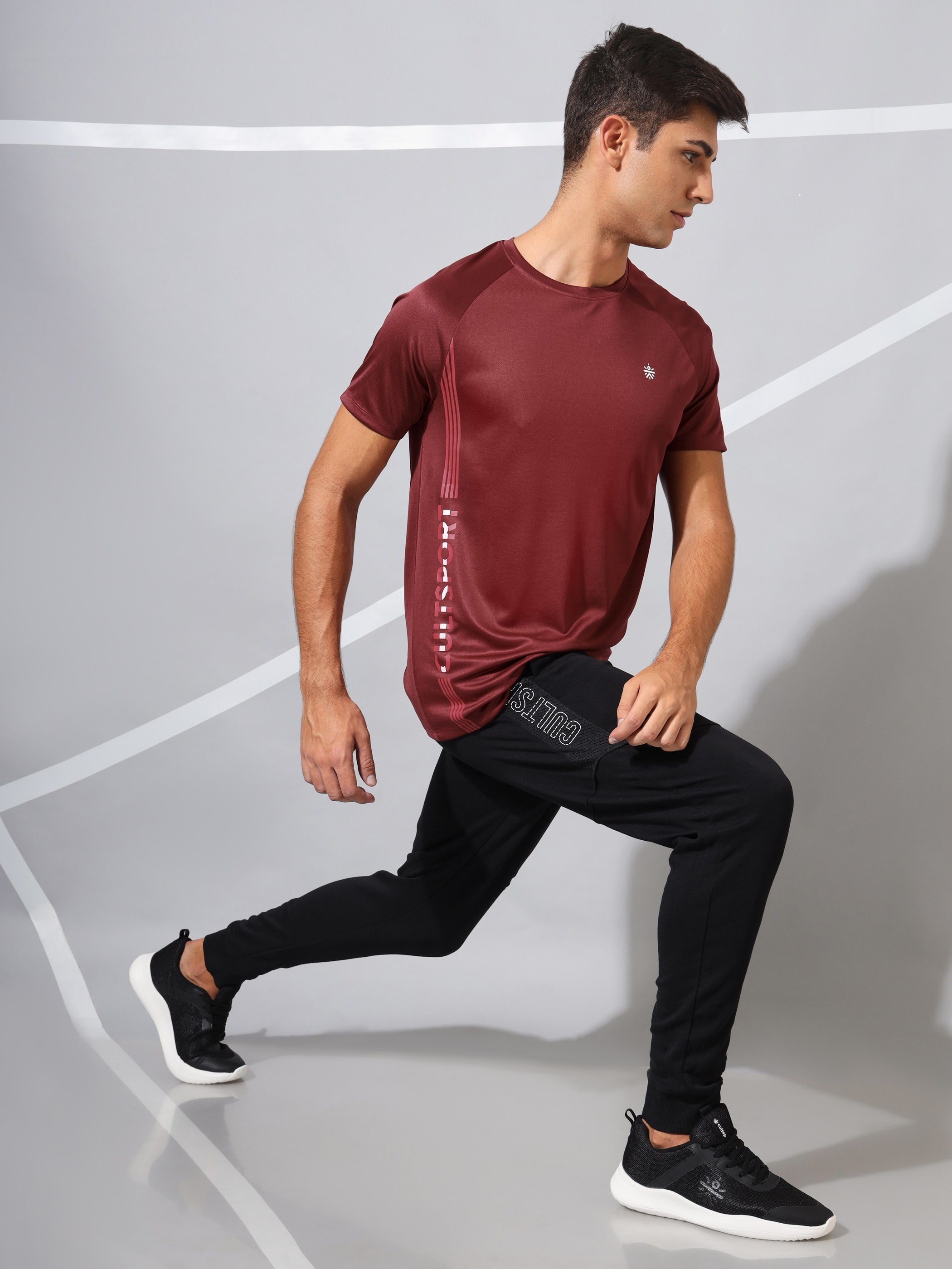 Raglan Sleeve Active Graphic T-shirt