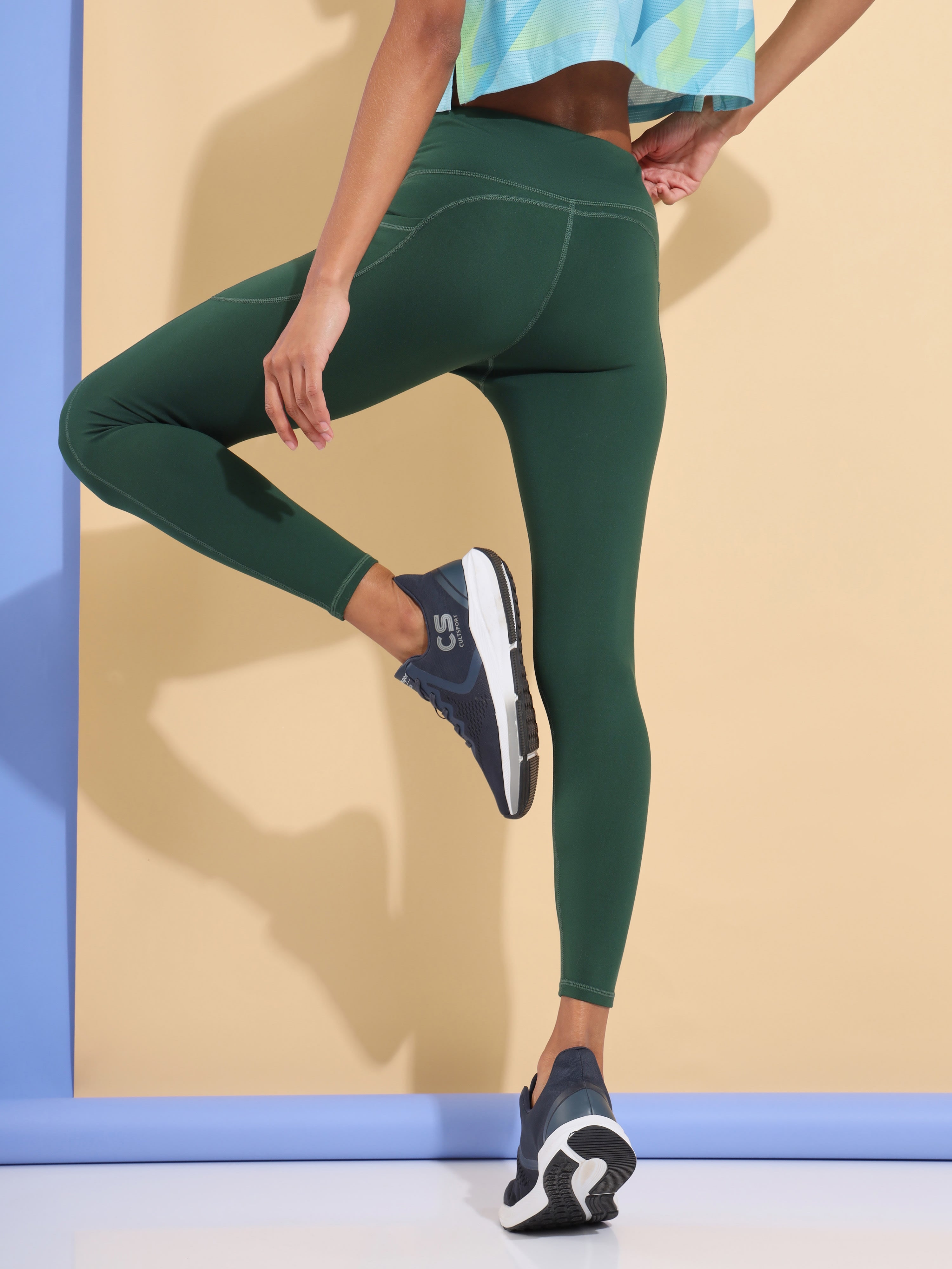 AbsoluteFit Essential Green Tights With Pockets