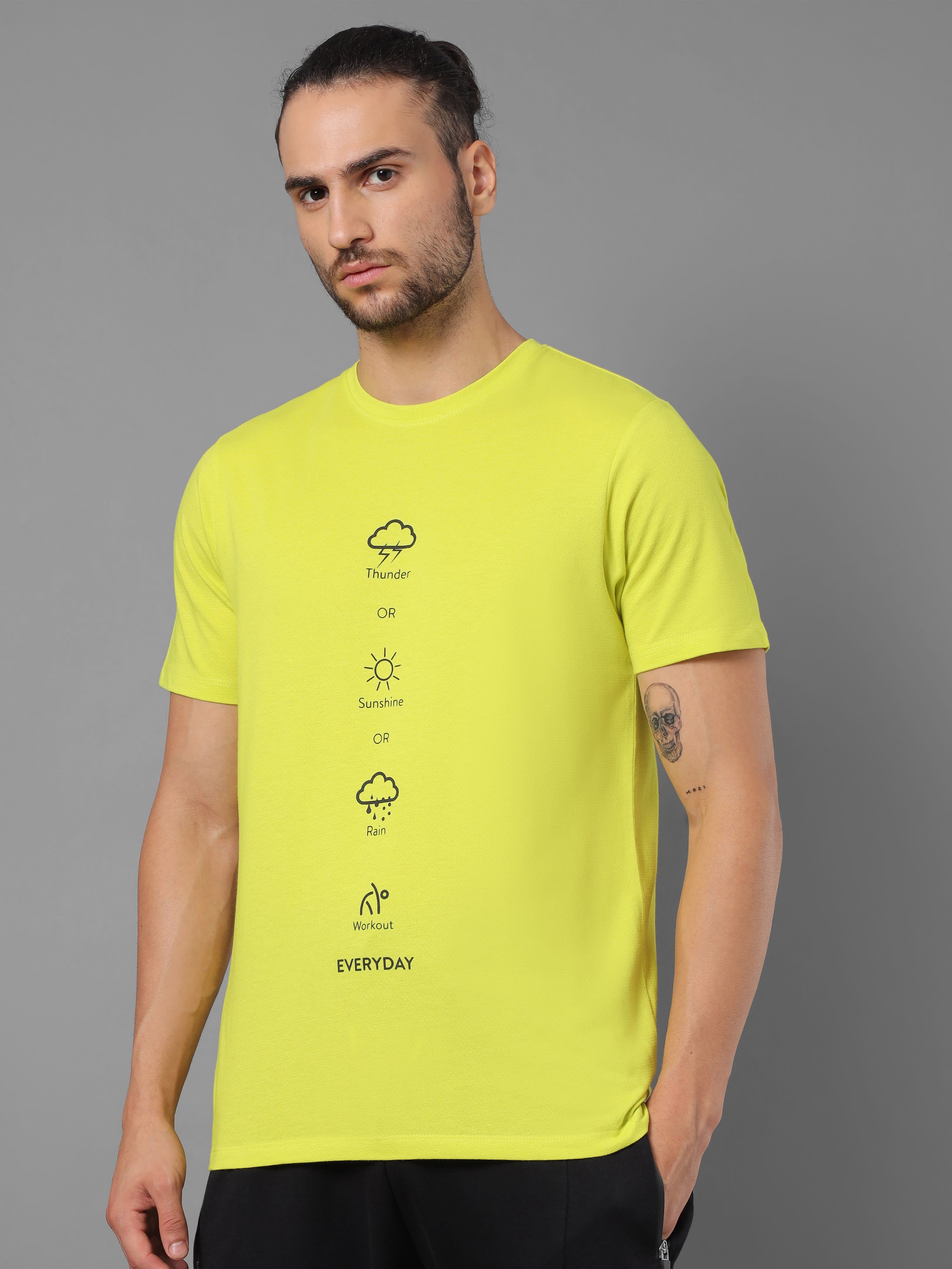 Minimalistic Print T-shirt