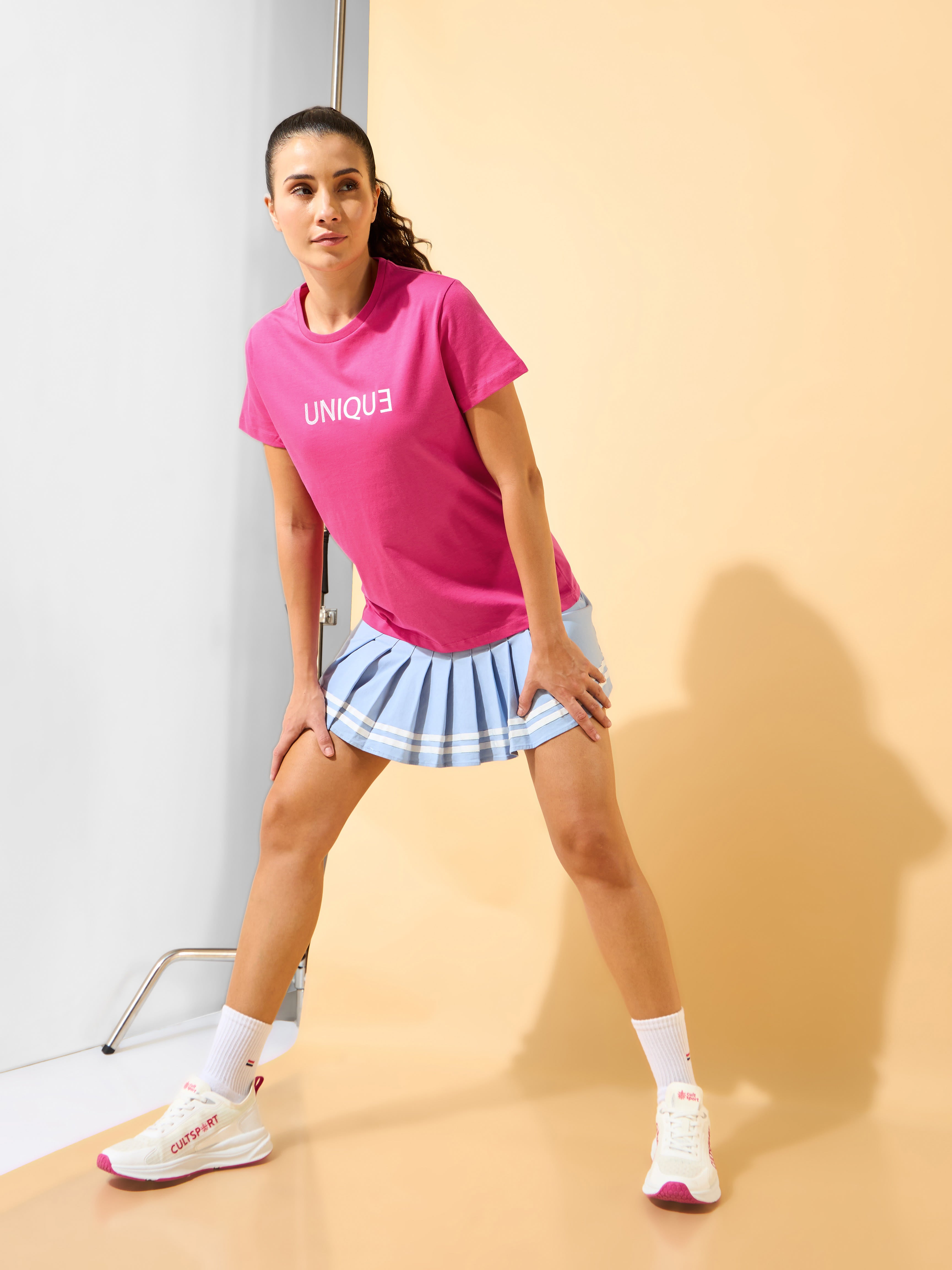 I Am Unique Print T-shirt