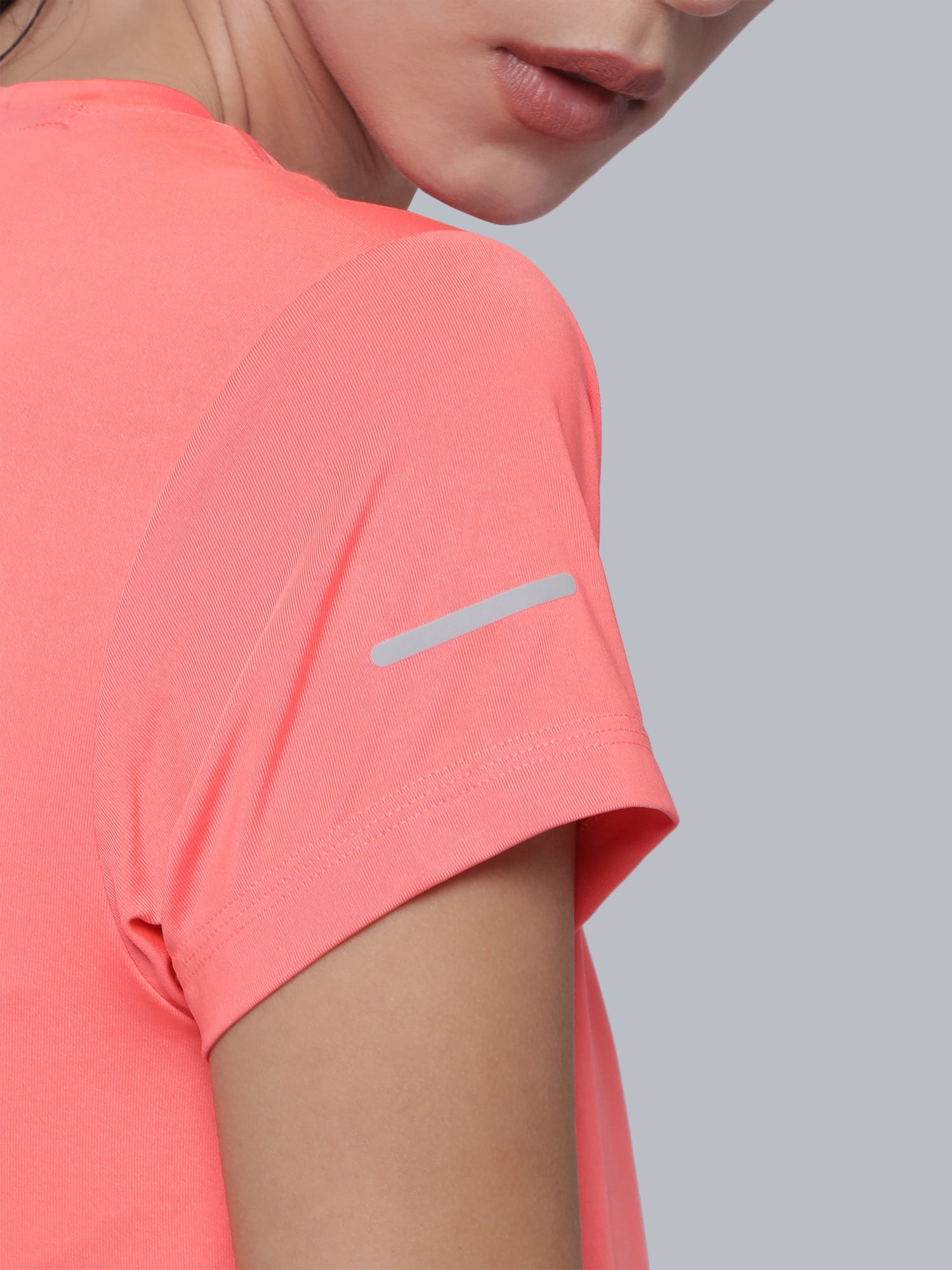 Vital Push Peach Training Slim Tee