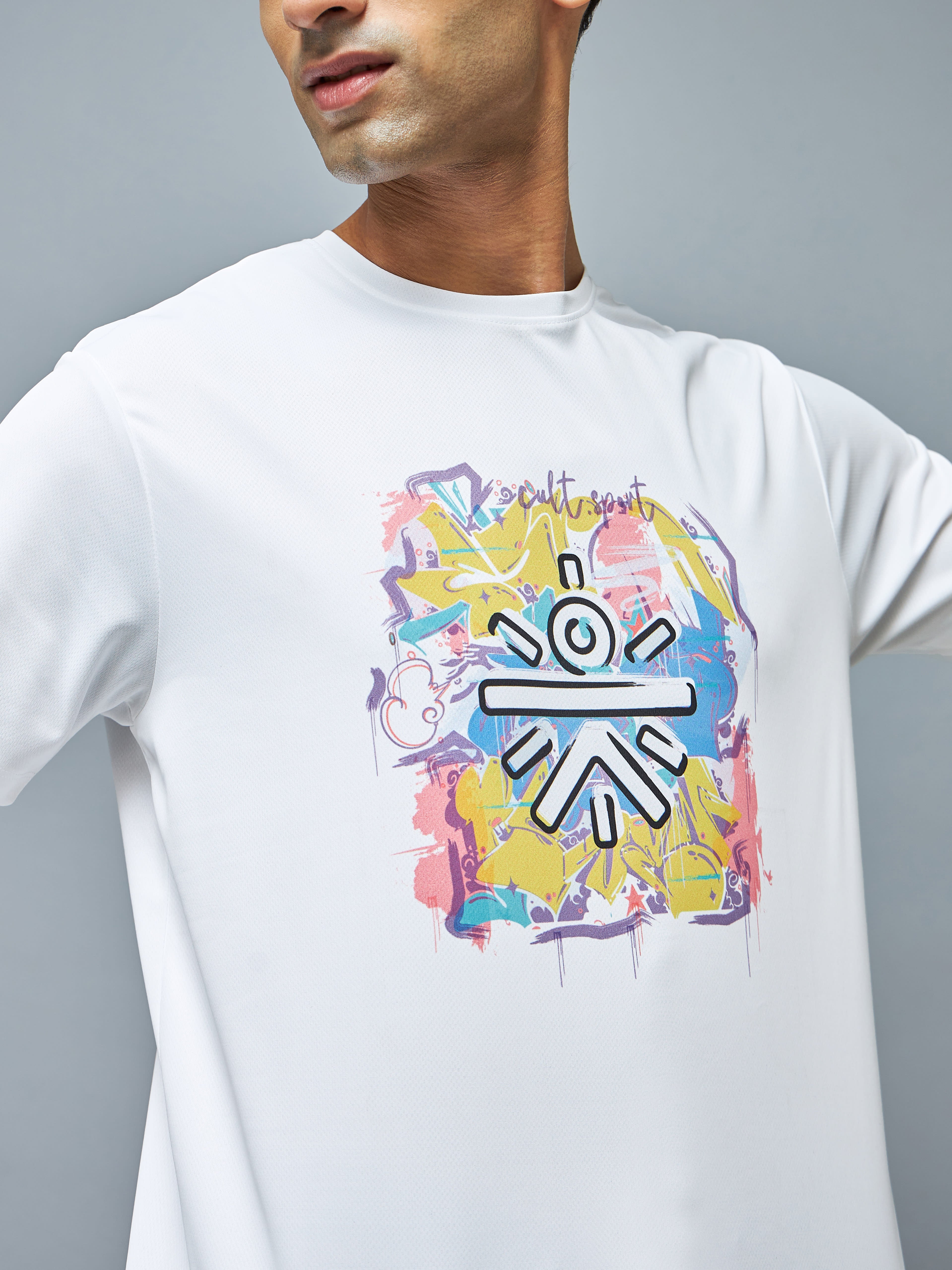 Signature Logo Graphic Training T-shirt