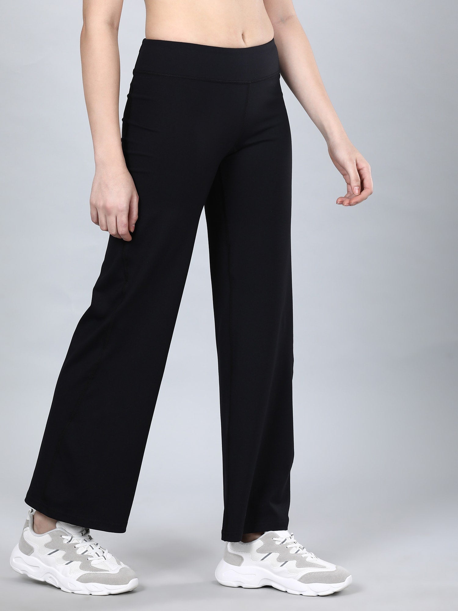 Verve Flared Black Workout Pants