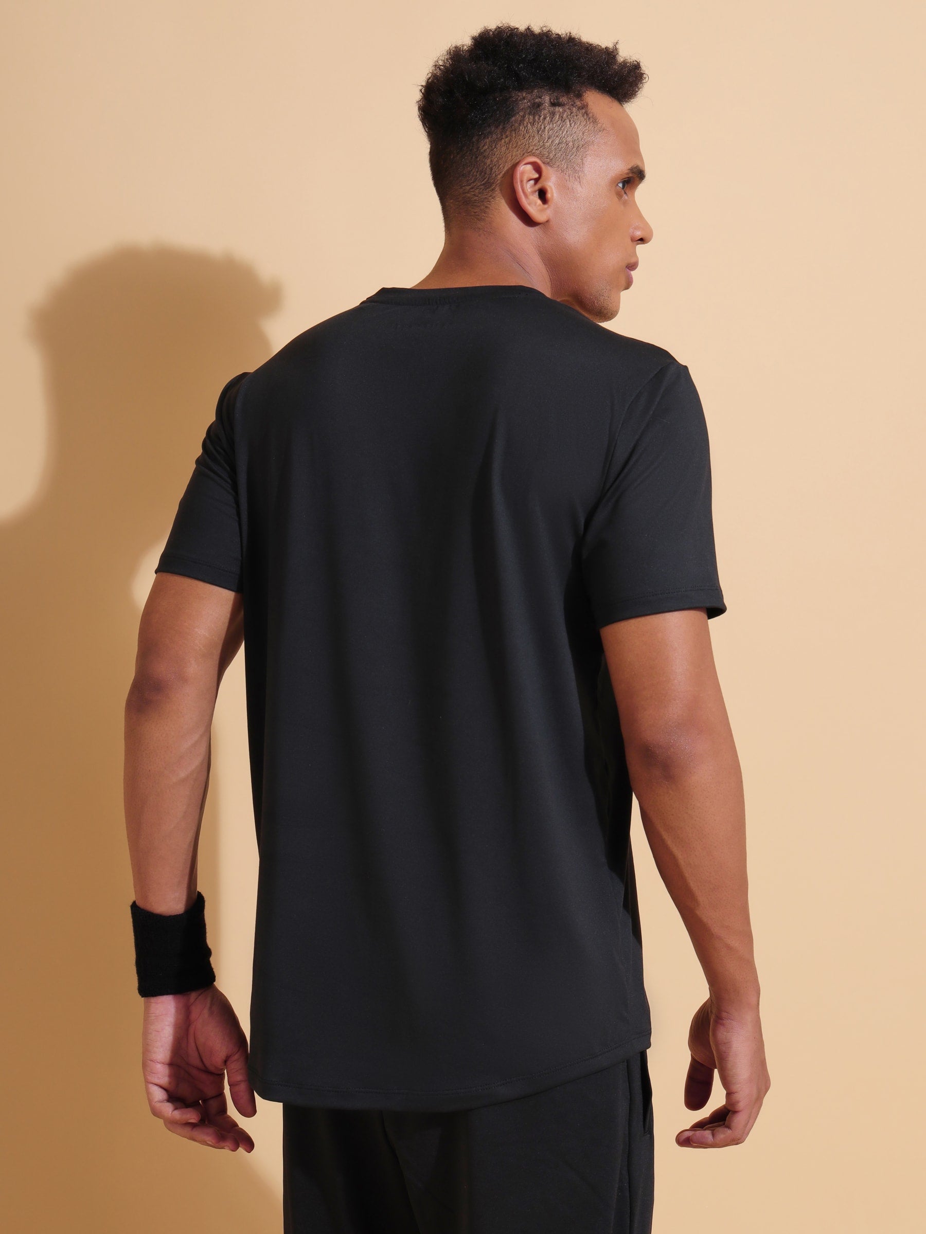 Solid Active T-shirt with Logo