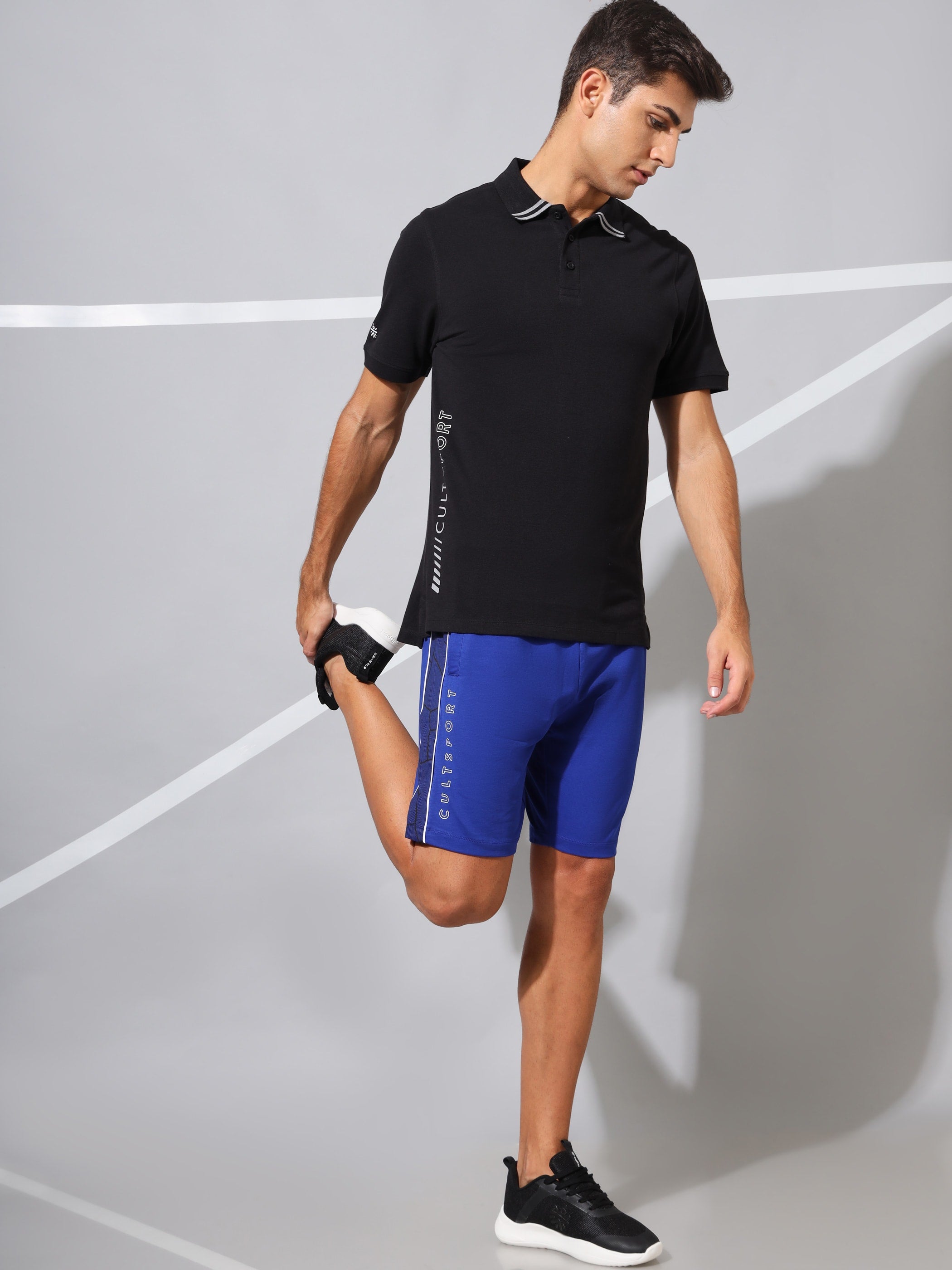 Comfort Shorts with Tonal Panel Print