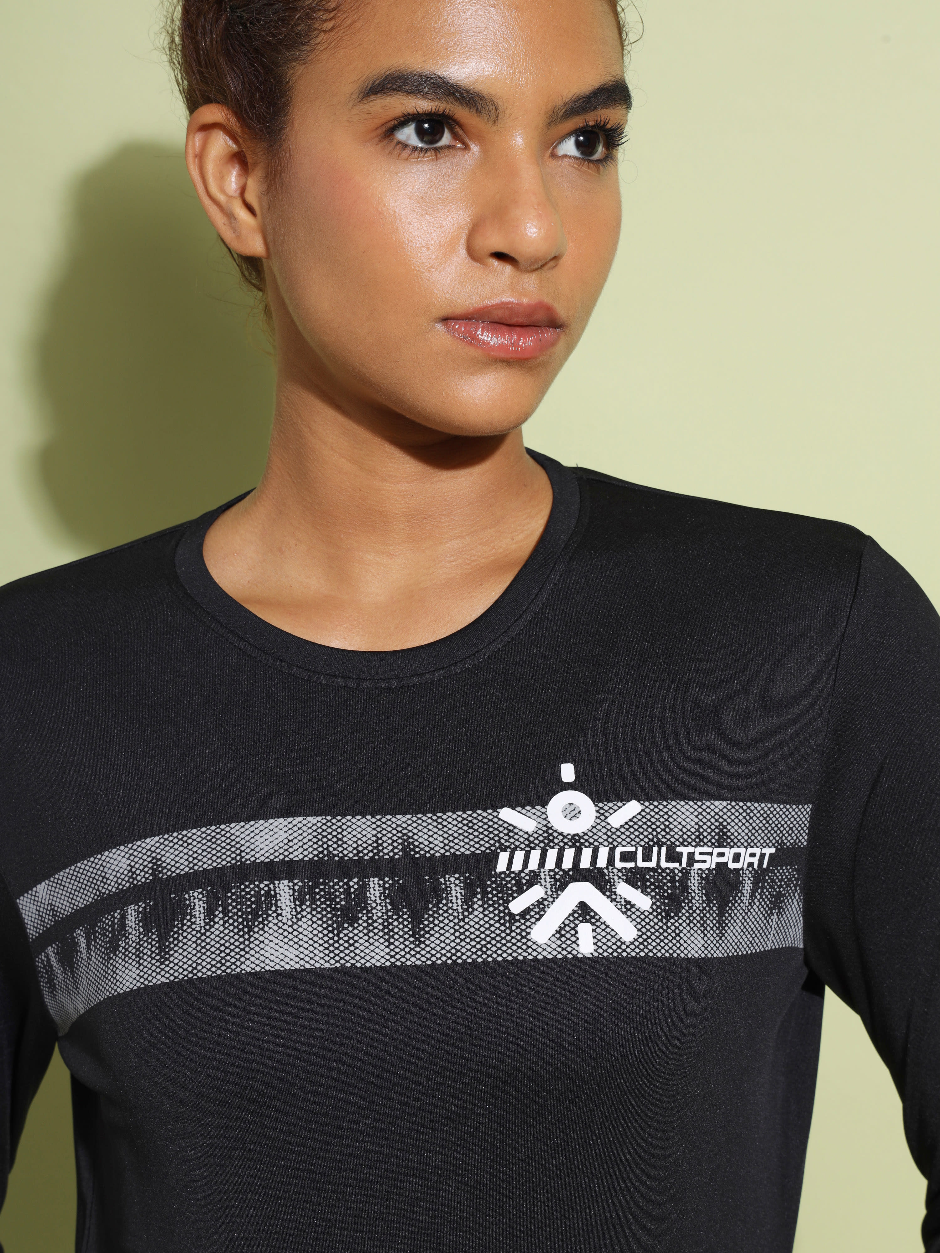 Graphic Print Performance T-shirt