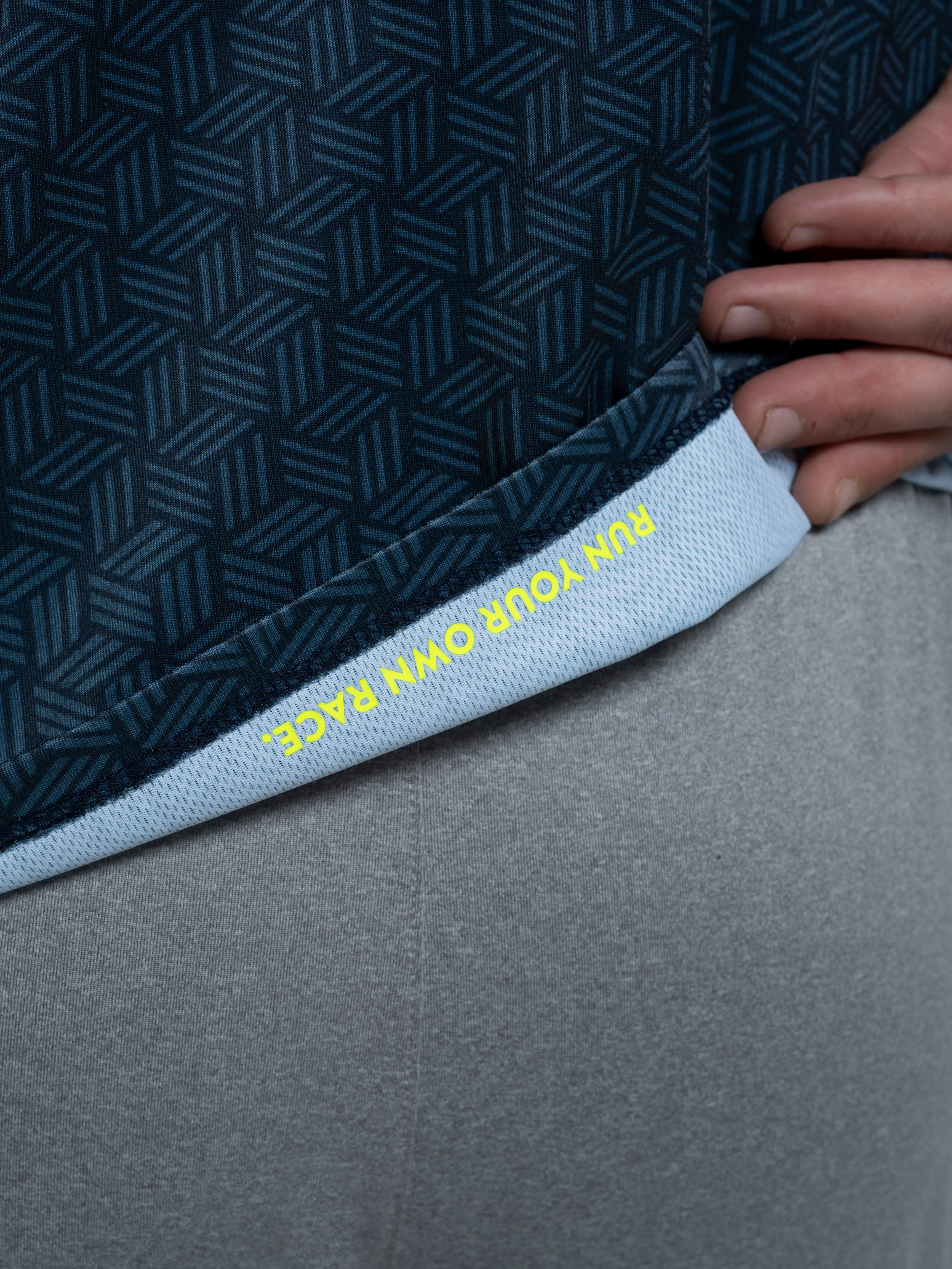 Hh77nv86gayupre4zyng8fwq