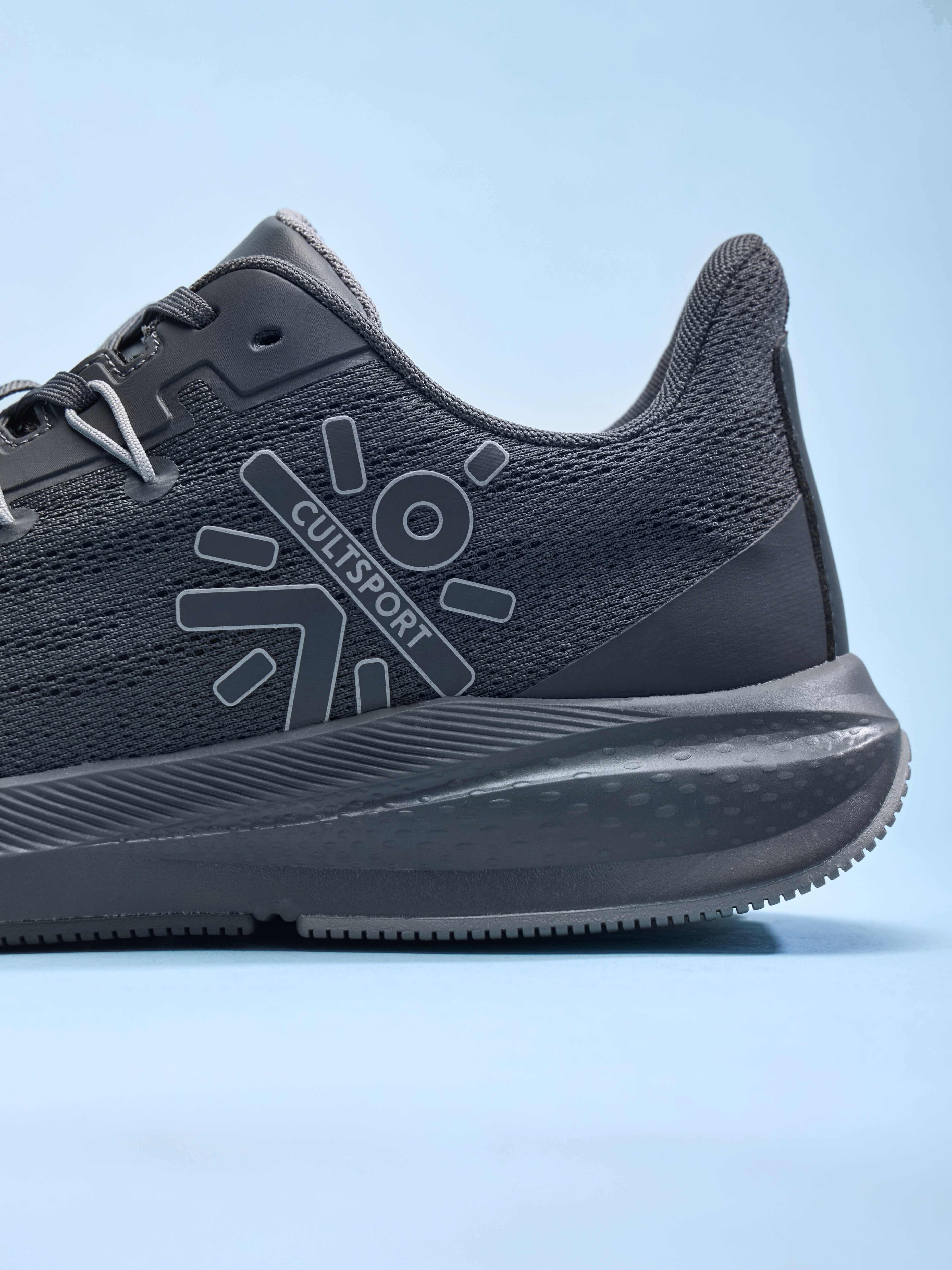 cult Firebird Men Running Shoes - Dark Grey