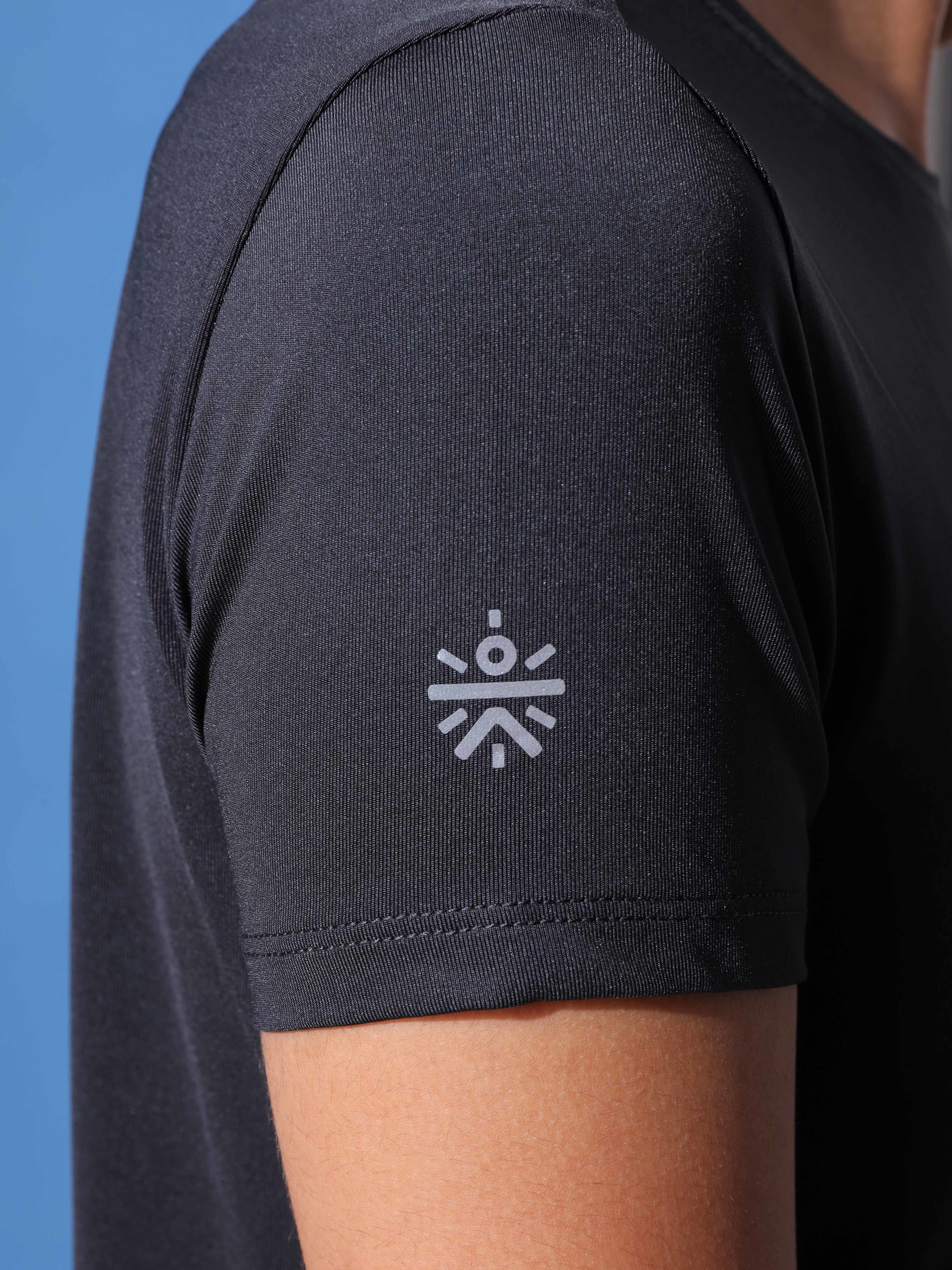 Ombre Logo Graphic T-shirt