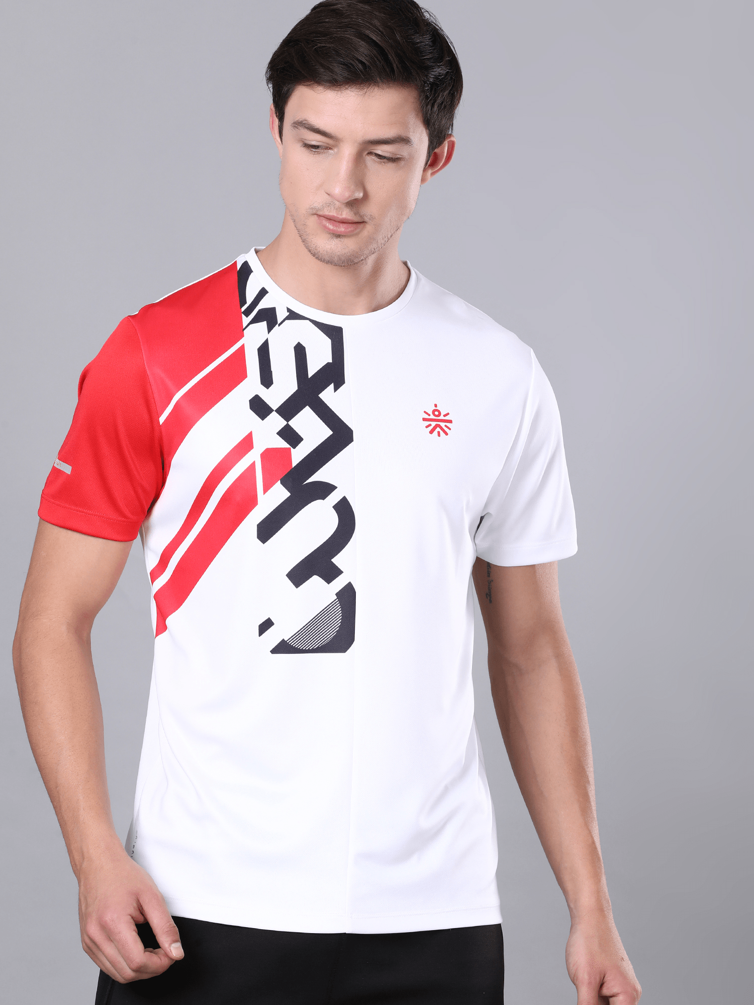 Abrstract Dia White Workout Tee