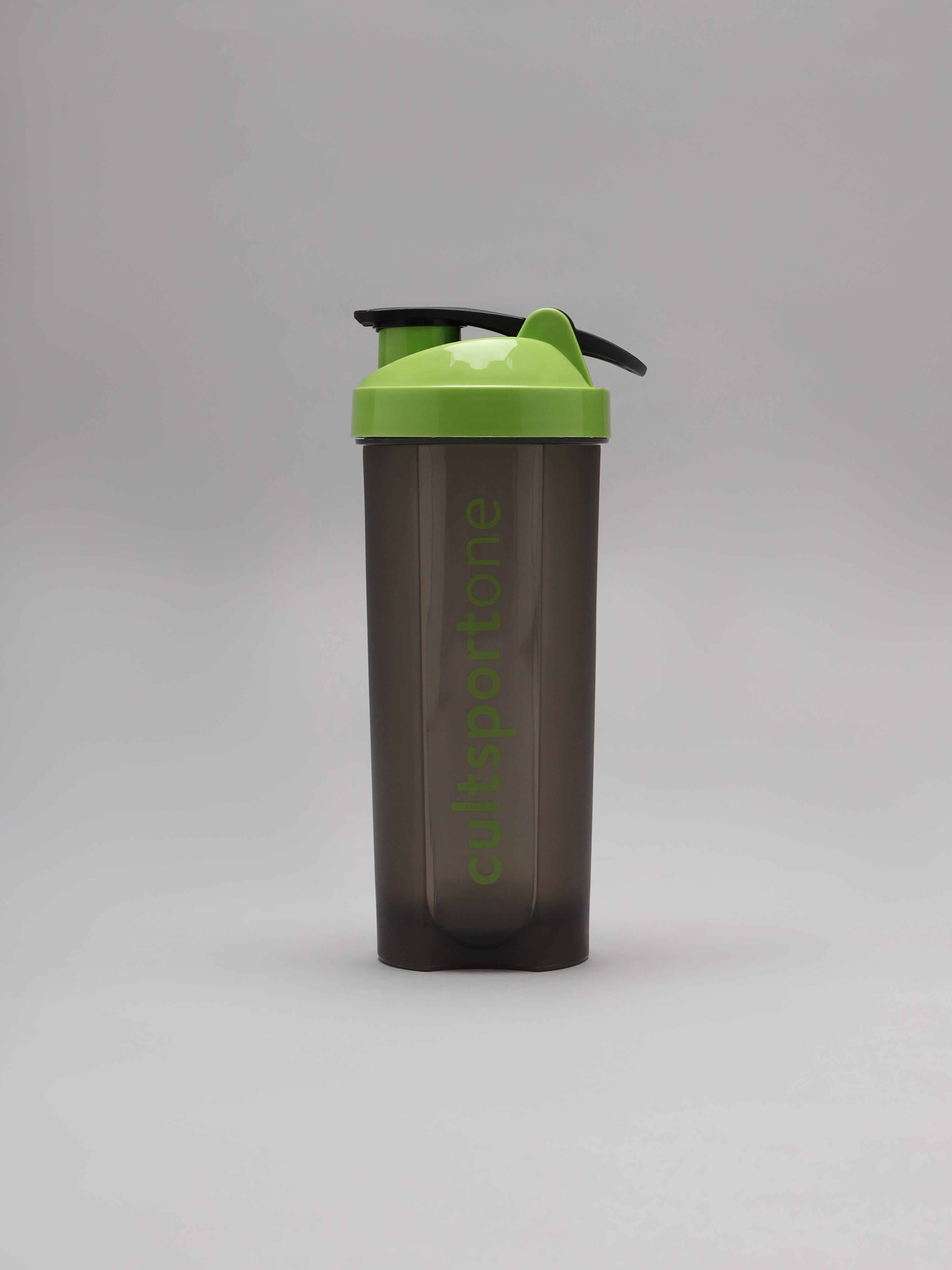 Spill Proof Flip Top Shaker with Blender Ball