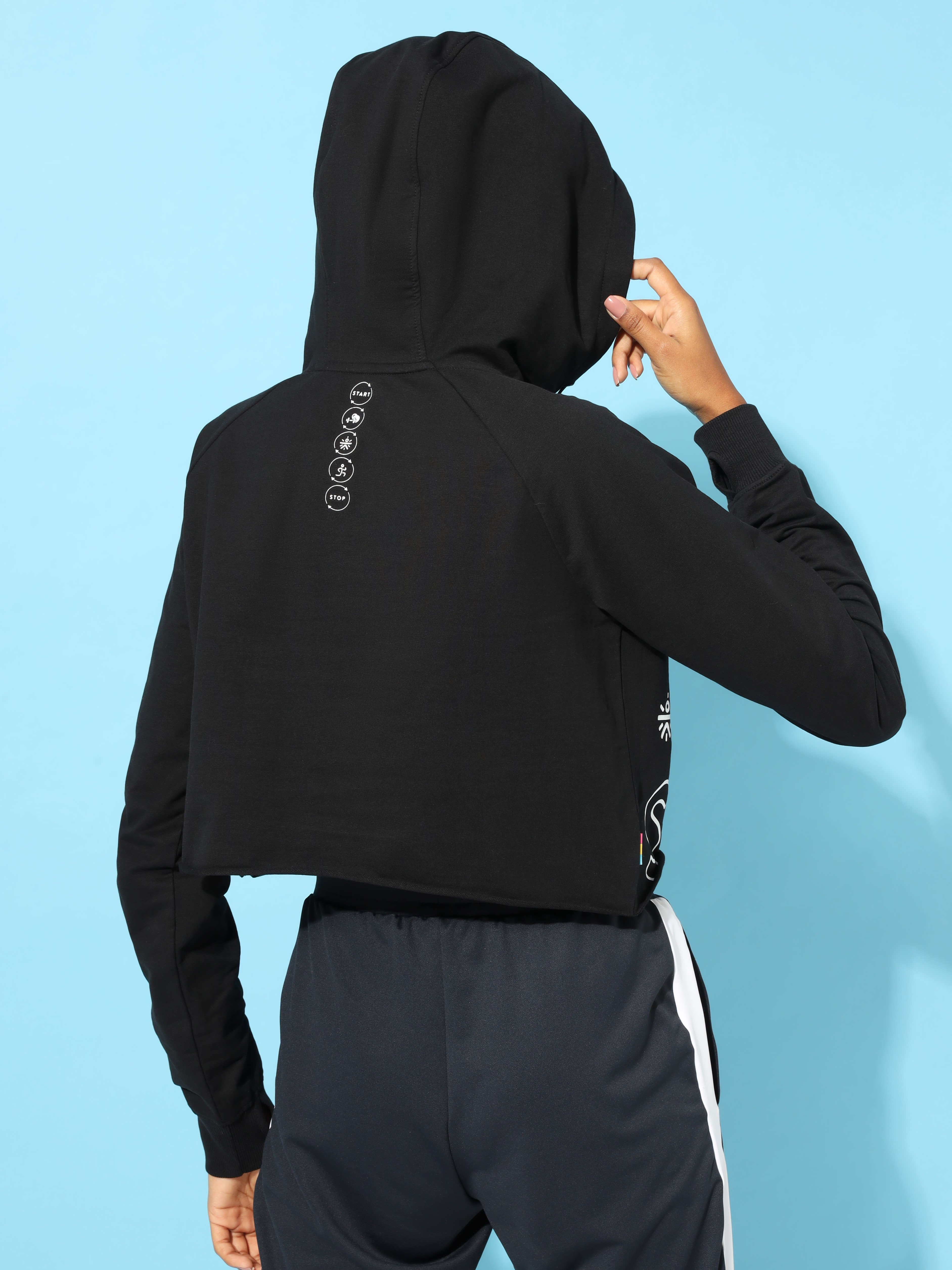 LAYR Crop Sweatshirt