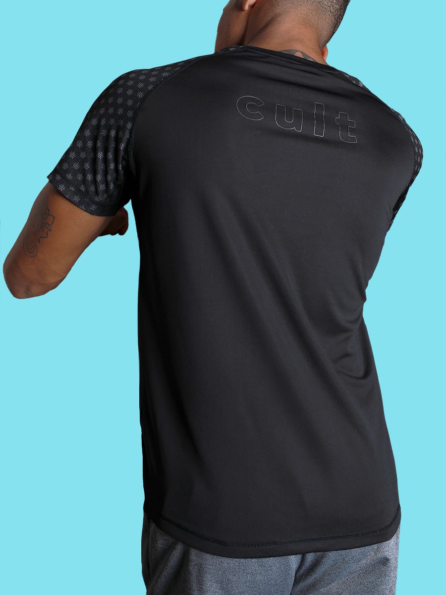 Men Insignia Black Training Tee