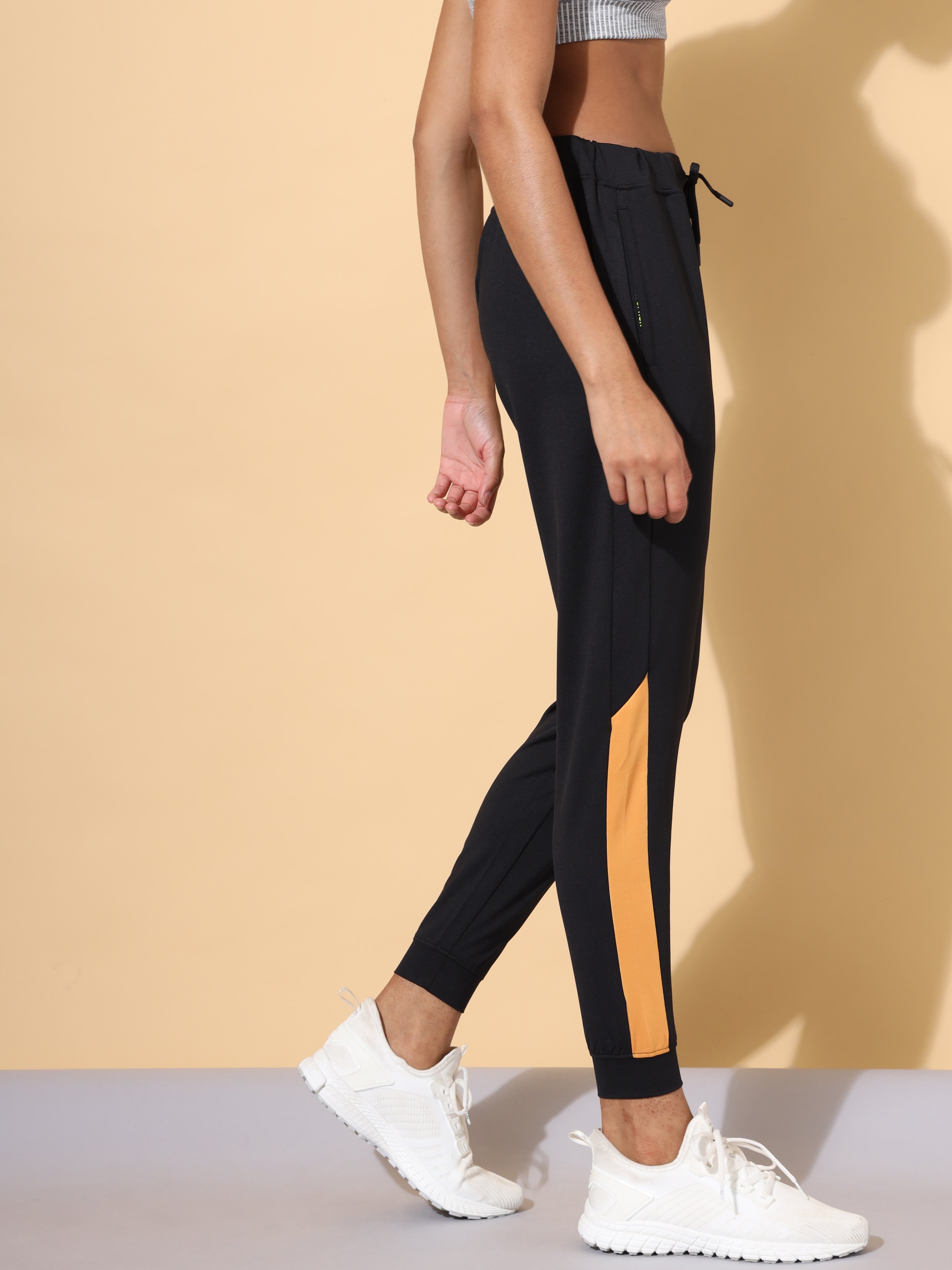 Vitals Solid Running Joggers