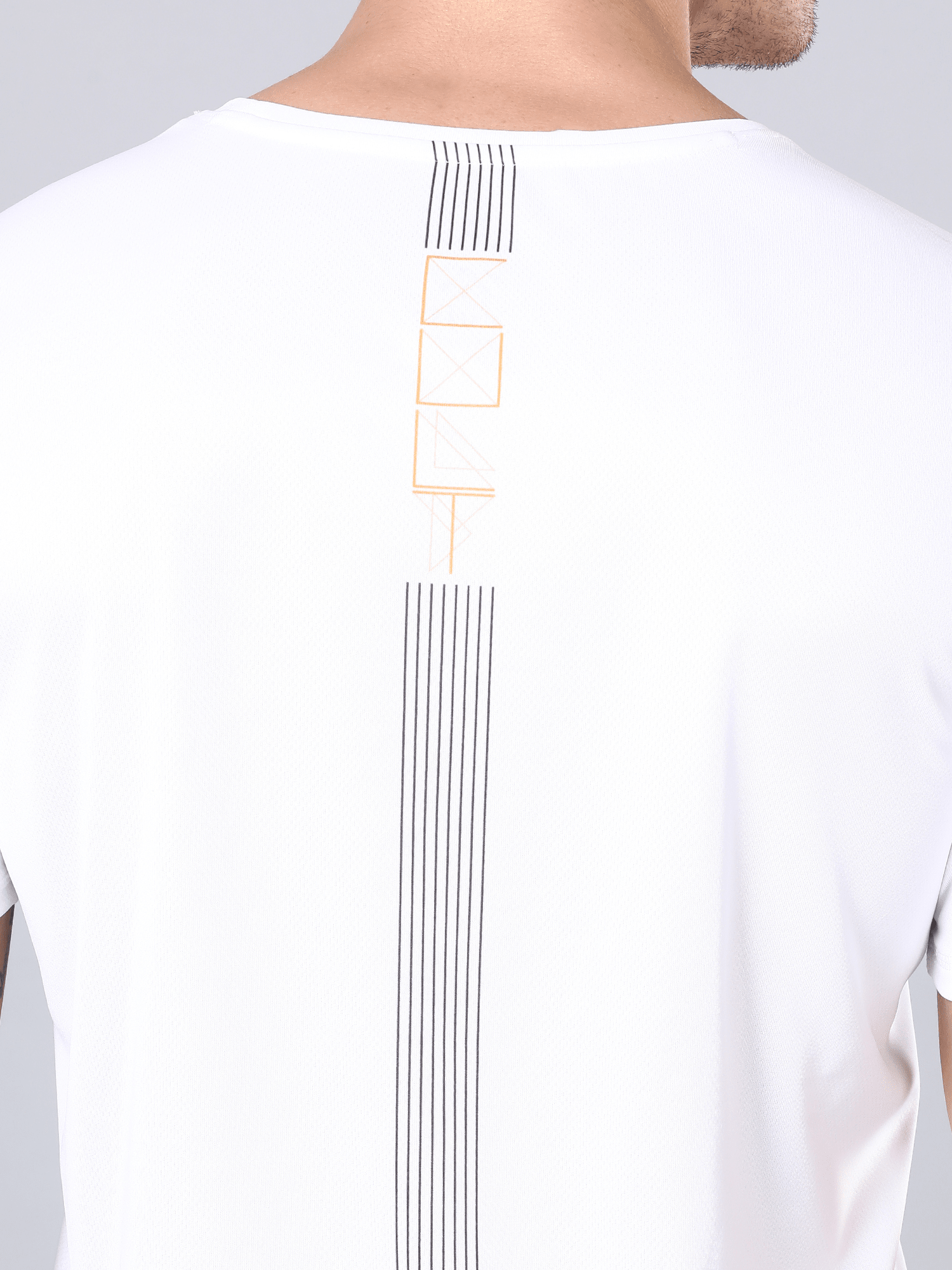 Signature Zoom White Workout Tee