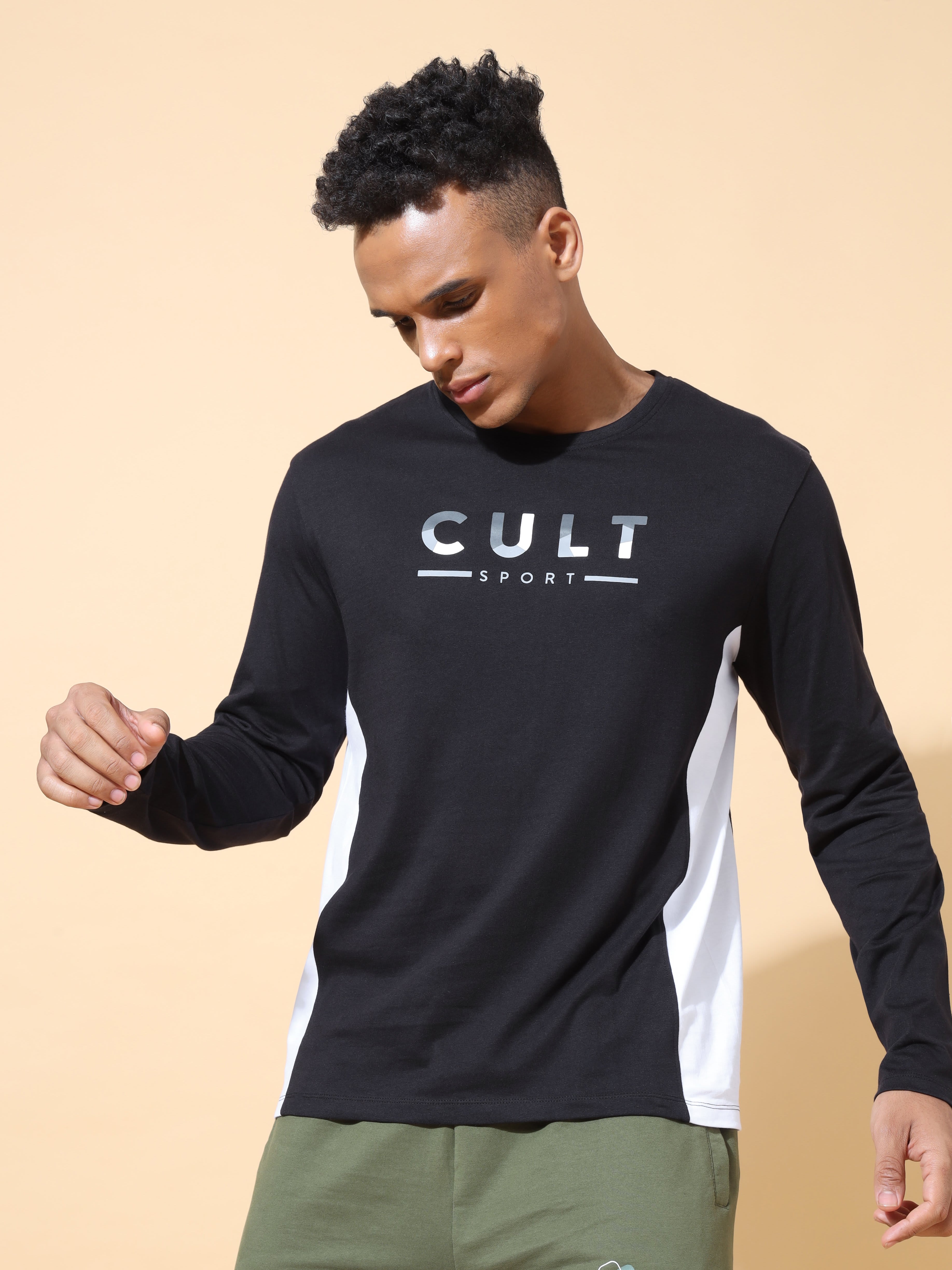 Panelled Performance T-shirt with Graphic