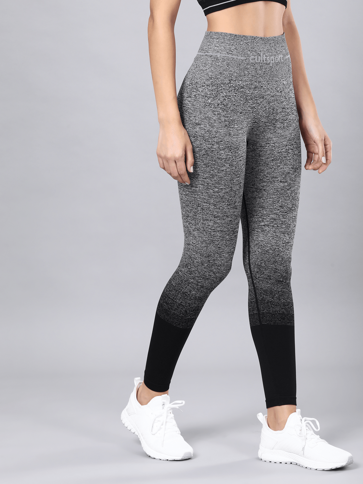 Yogini Flow Black Seamless Leggings