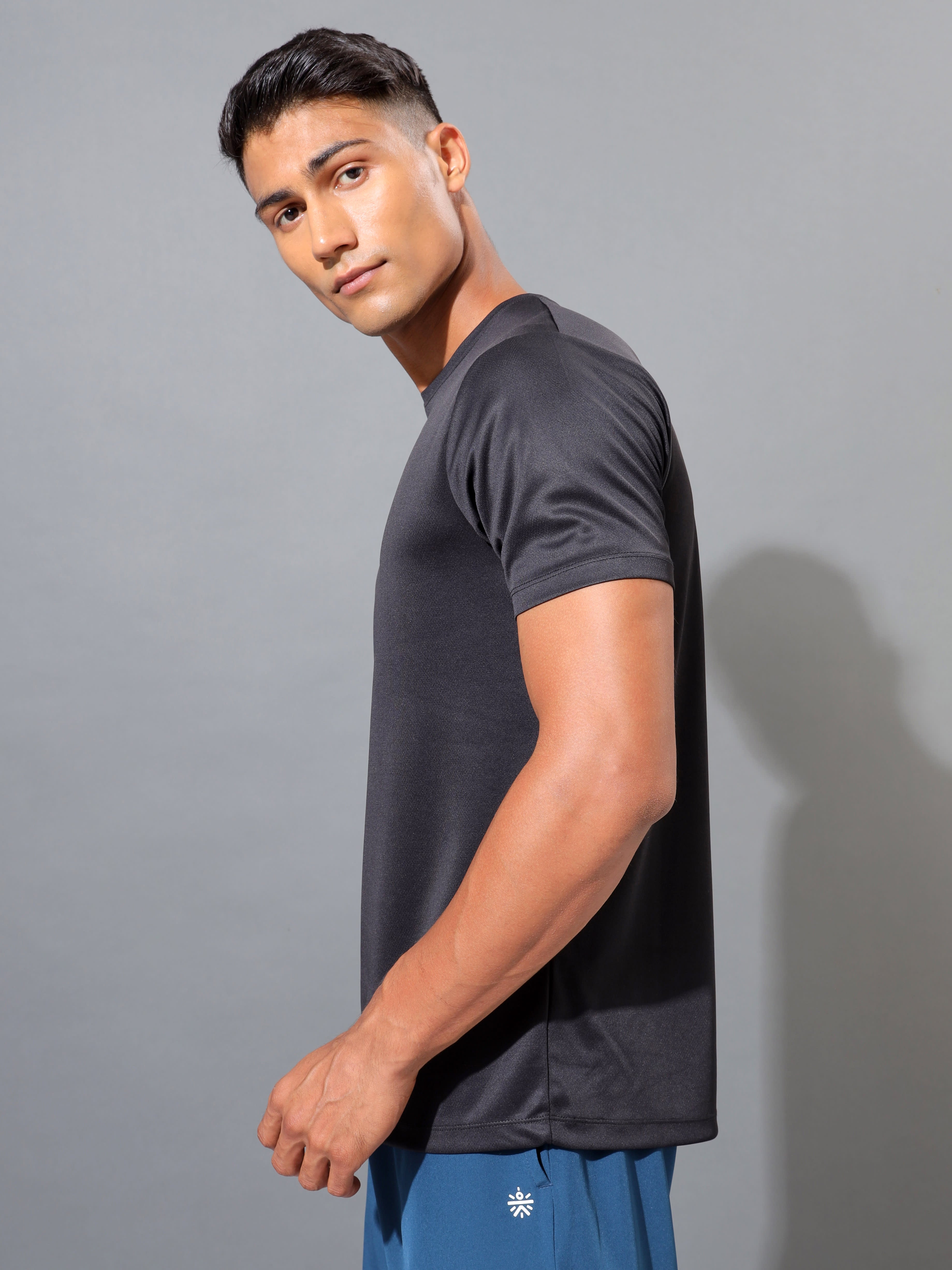 Solid Performance Logo T-shirt